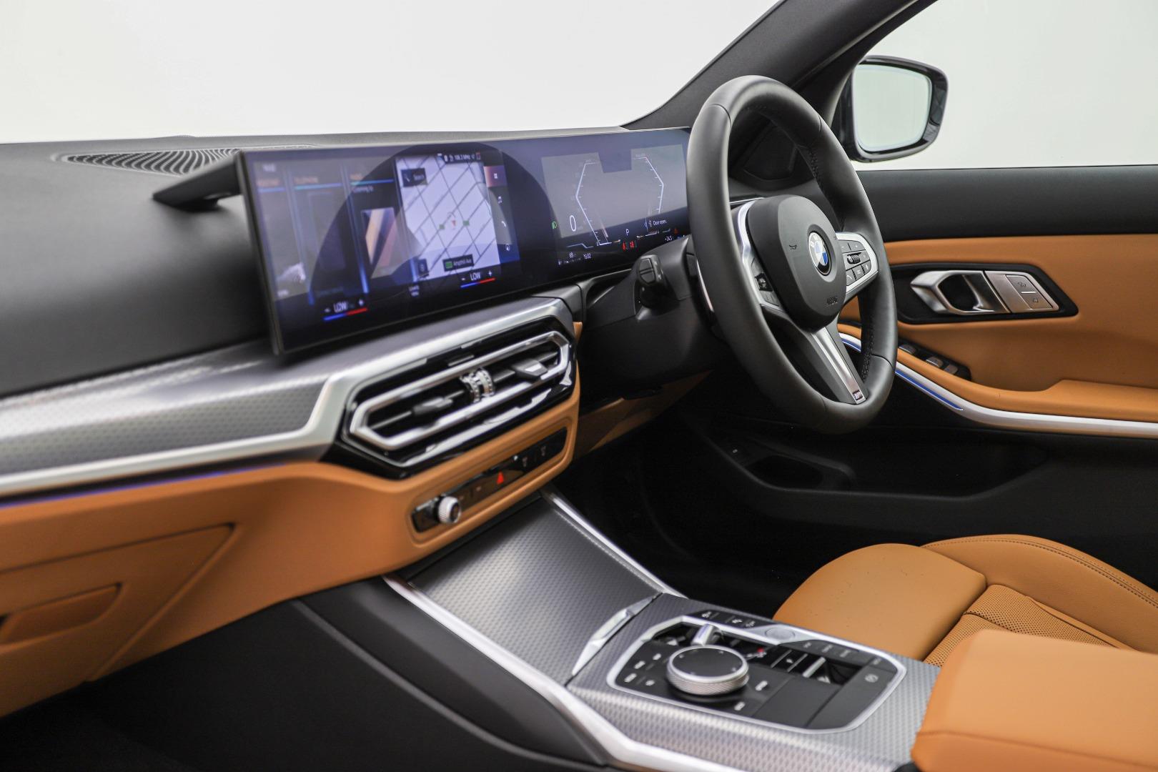 2025 BMW 320i M Sport Pro