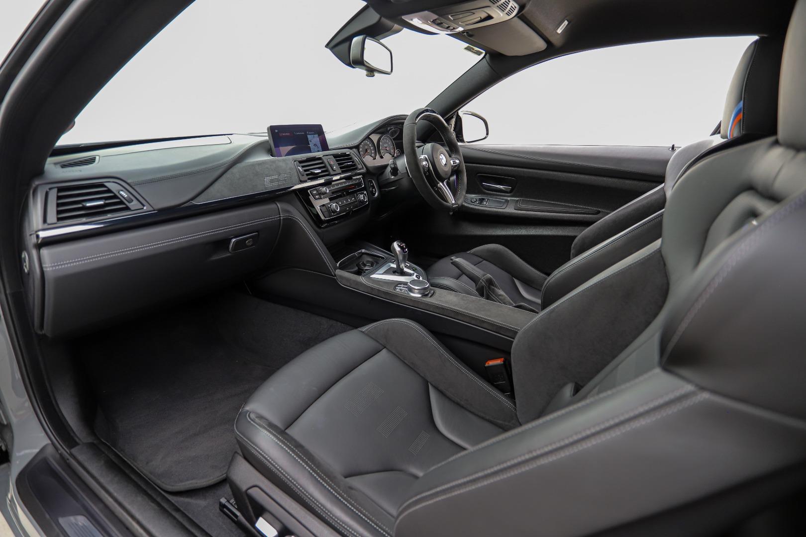 2019 BMW M4 CS