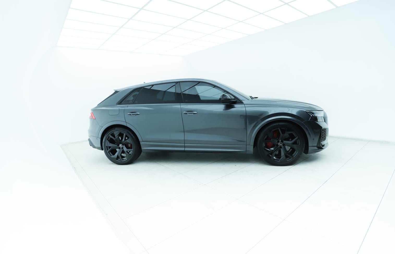 2021 Audi RSQ8 Quattro