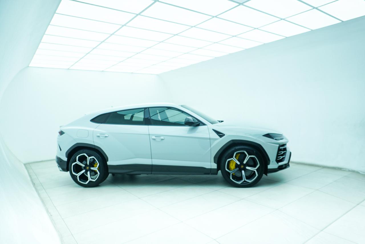 2019 Lamborghini Urus