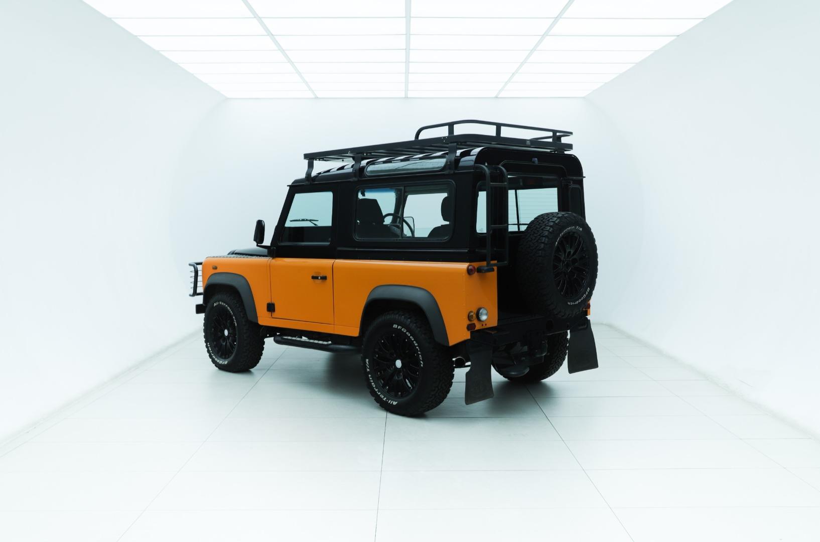 2004 Land Rover Defender 90 Td5 2.5