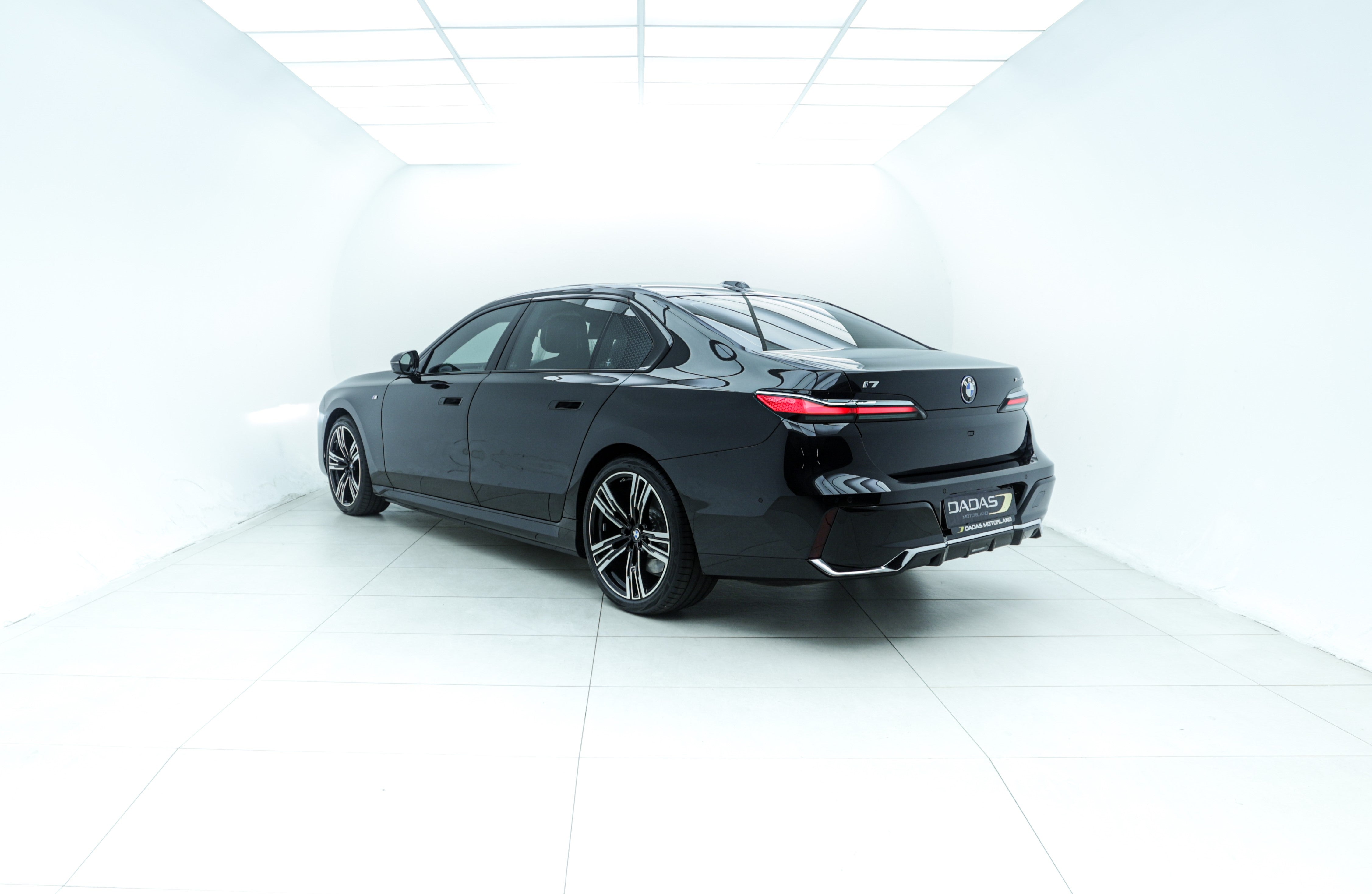 2023 BMW I7 xDrive60 M Sport