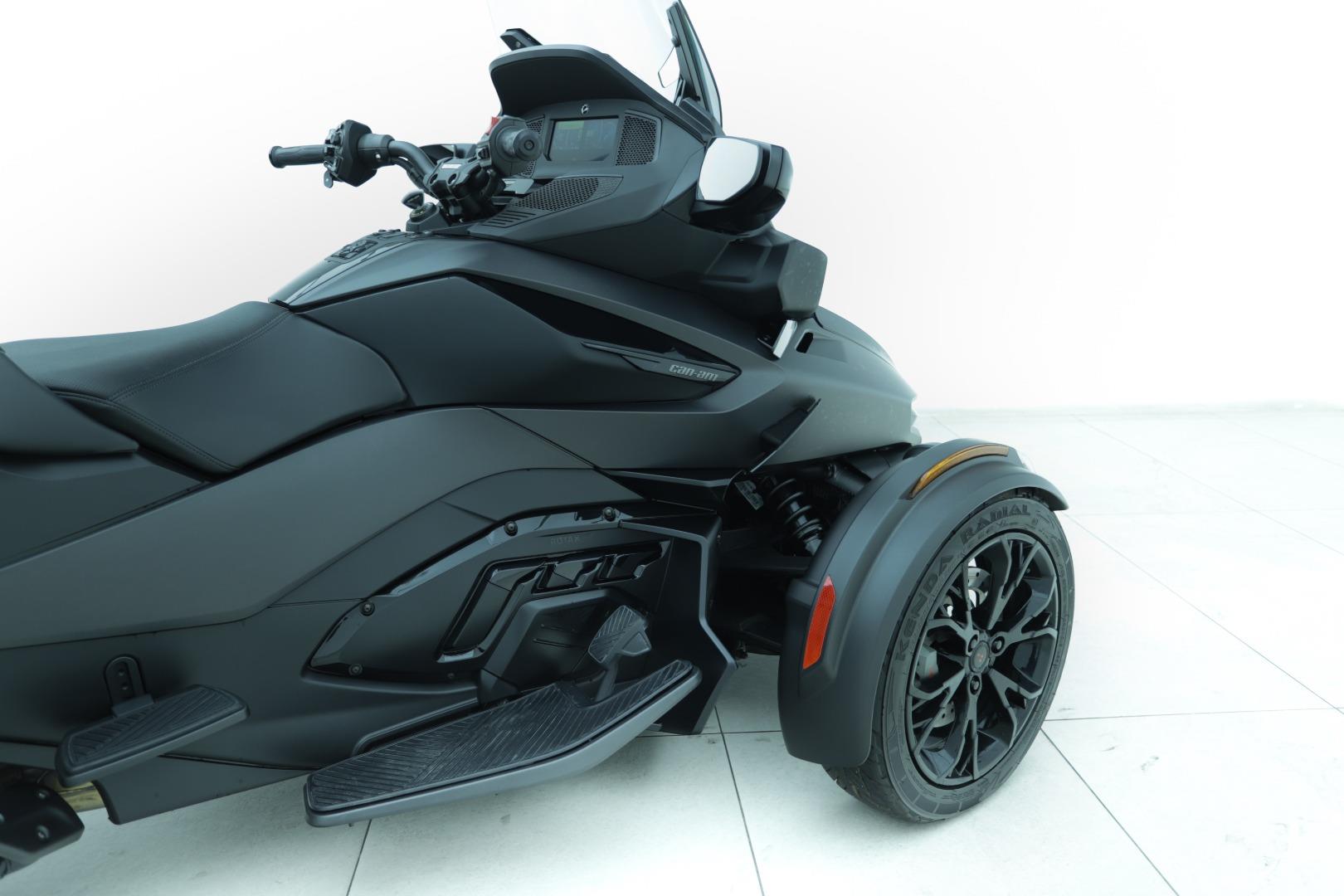 2023 Can-Am Spyder RT Limited