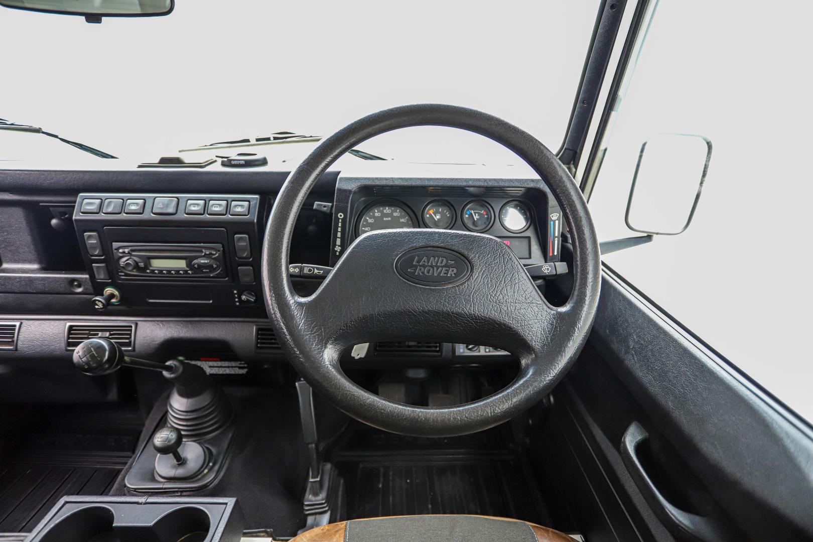 2004 Land Rover Defender 110 2.5 Td5 Double Cab