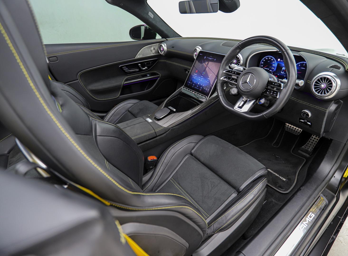 2023 Mercedes Benz SL43 AMG Convertible
