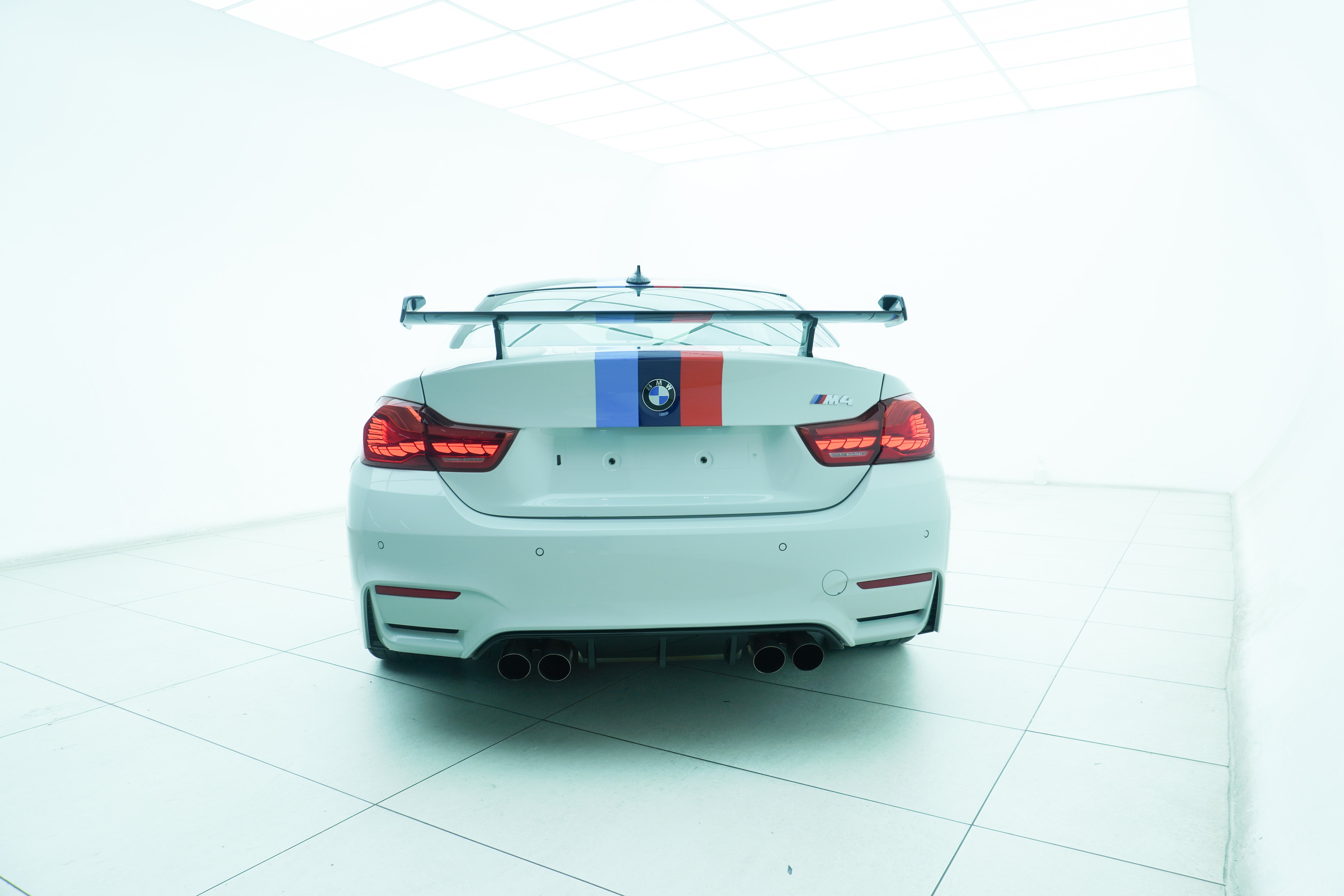 2017 BMW M4 DTM Champion Edition