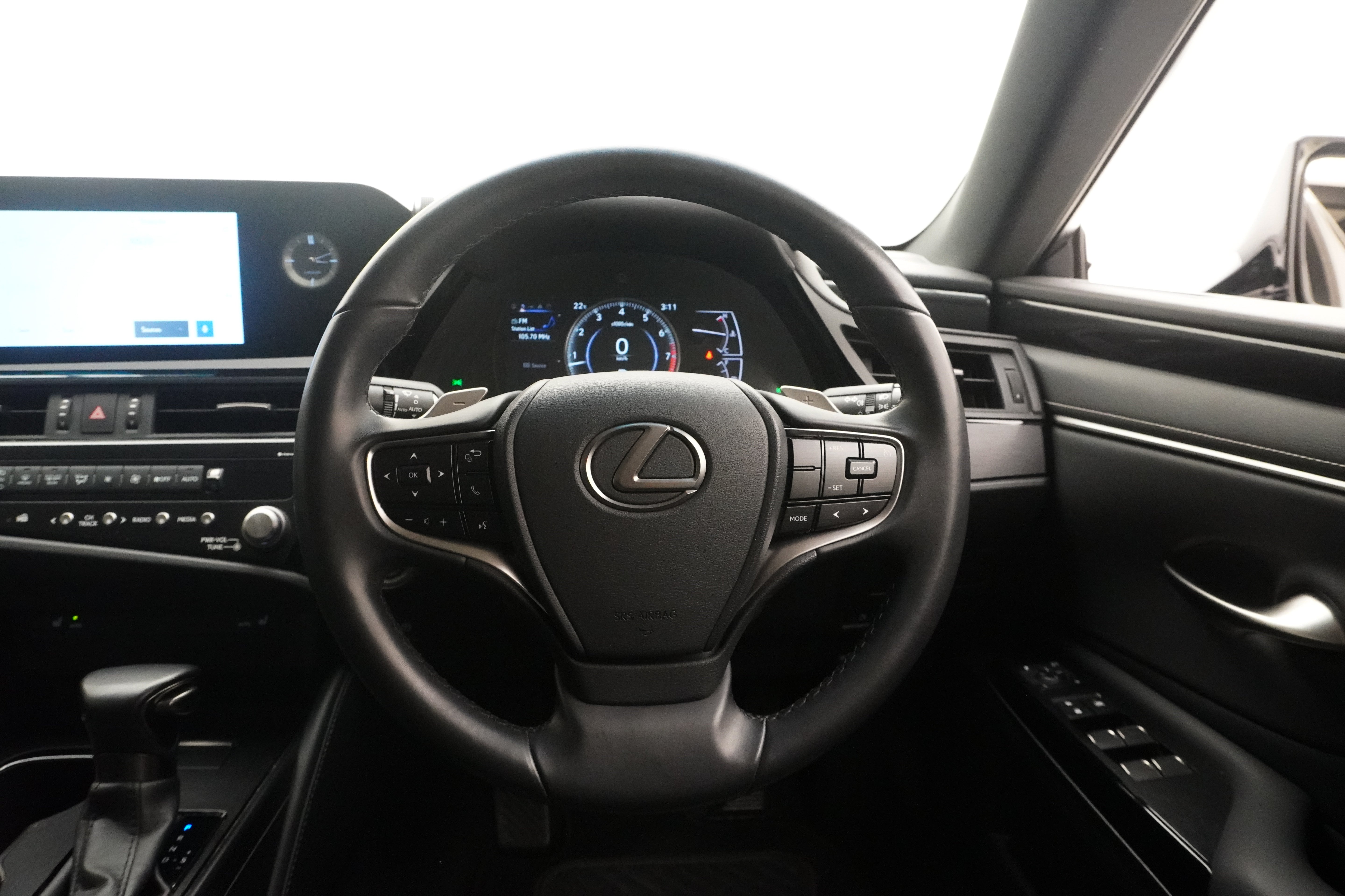2022 Lexus ES 250 EX