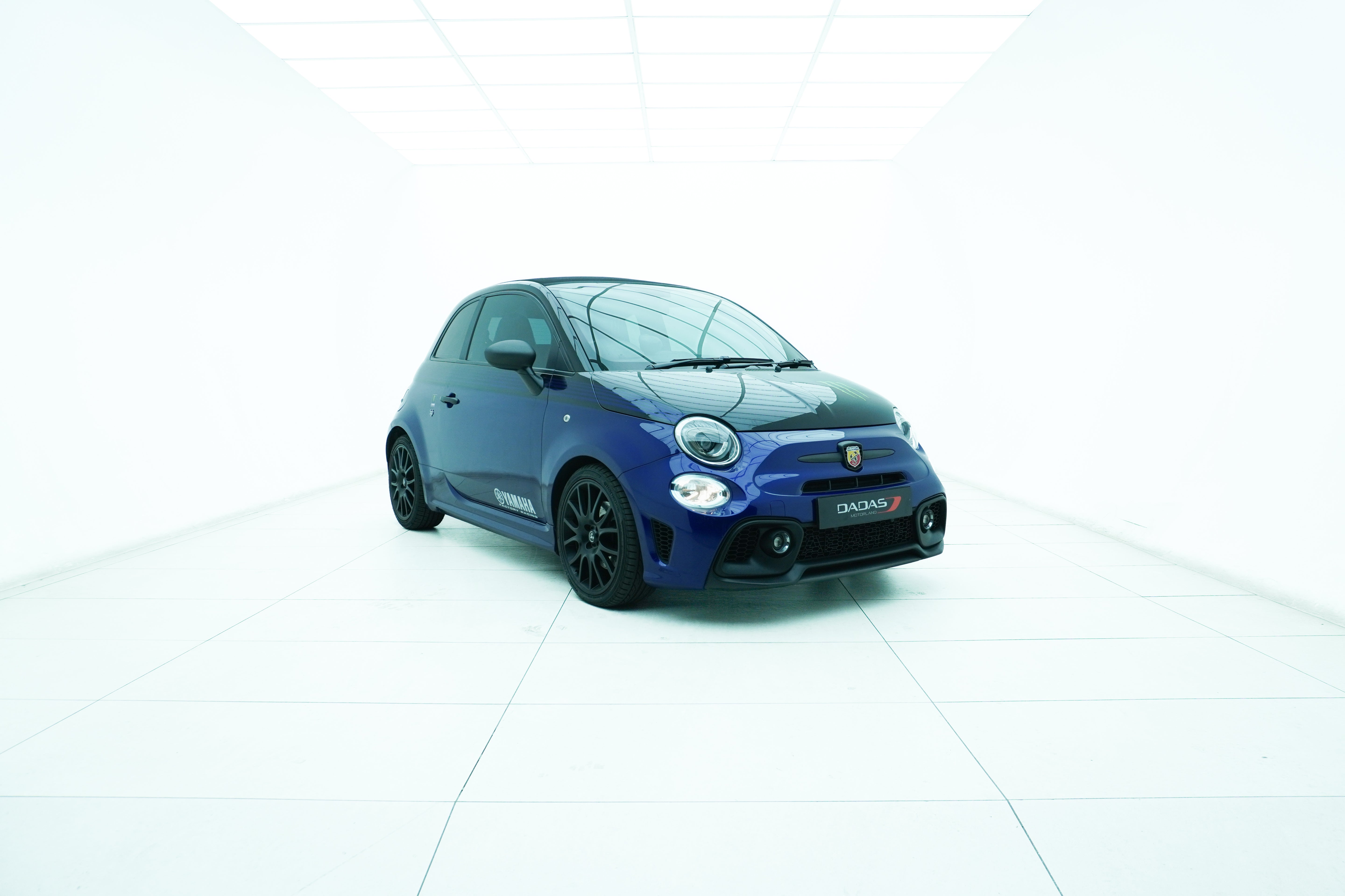 2022 Abarth 500 595 Monster Energy Yamaha Cabriolet