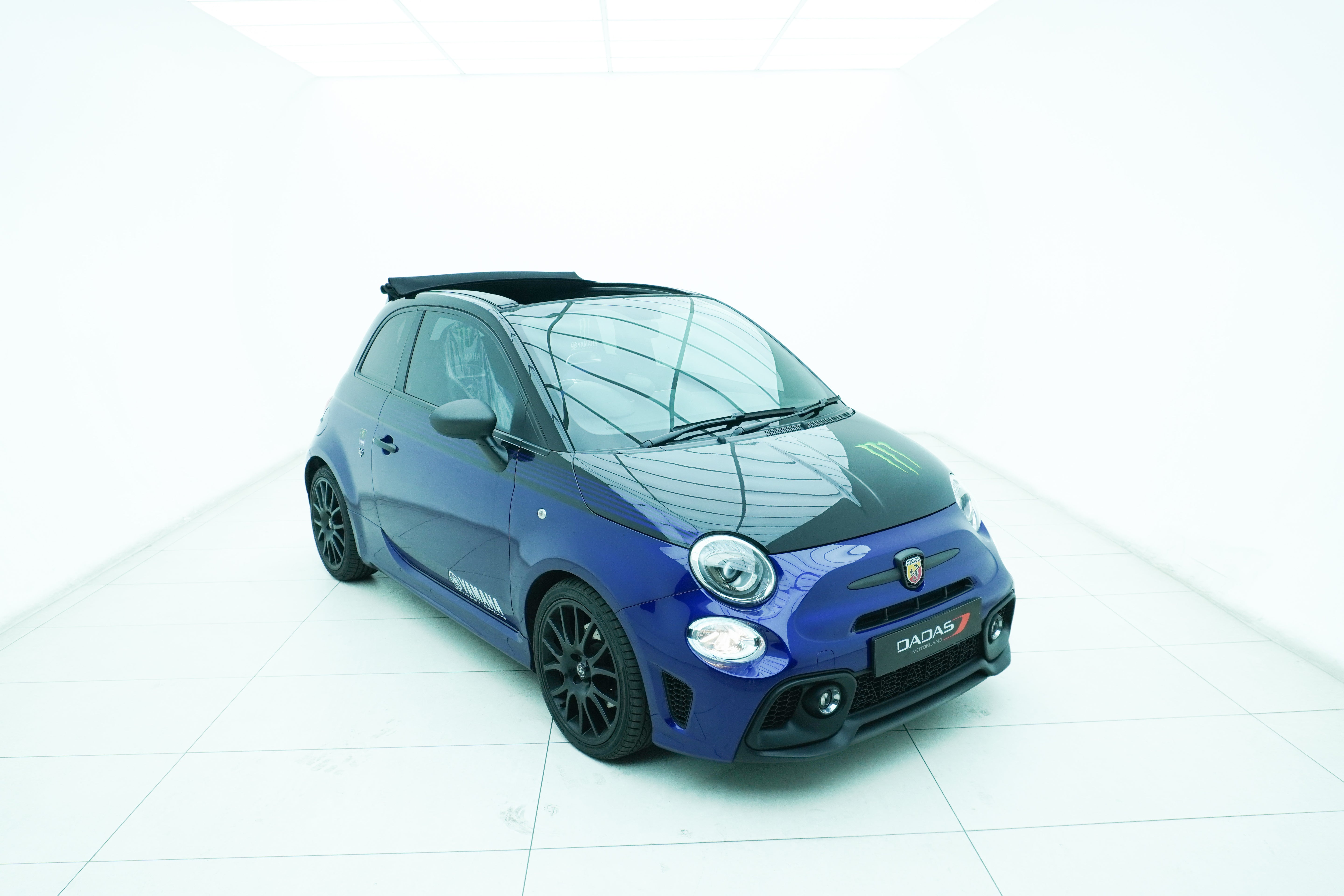 2022 Abarth 500 595 Monster Energy Yamaha Cabriolet