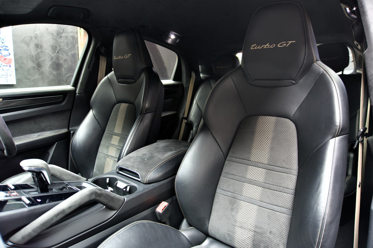 Porsche Cayenne Turbo GT
