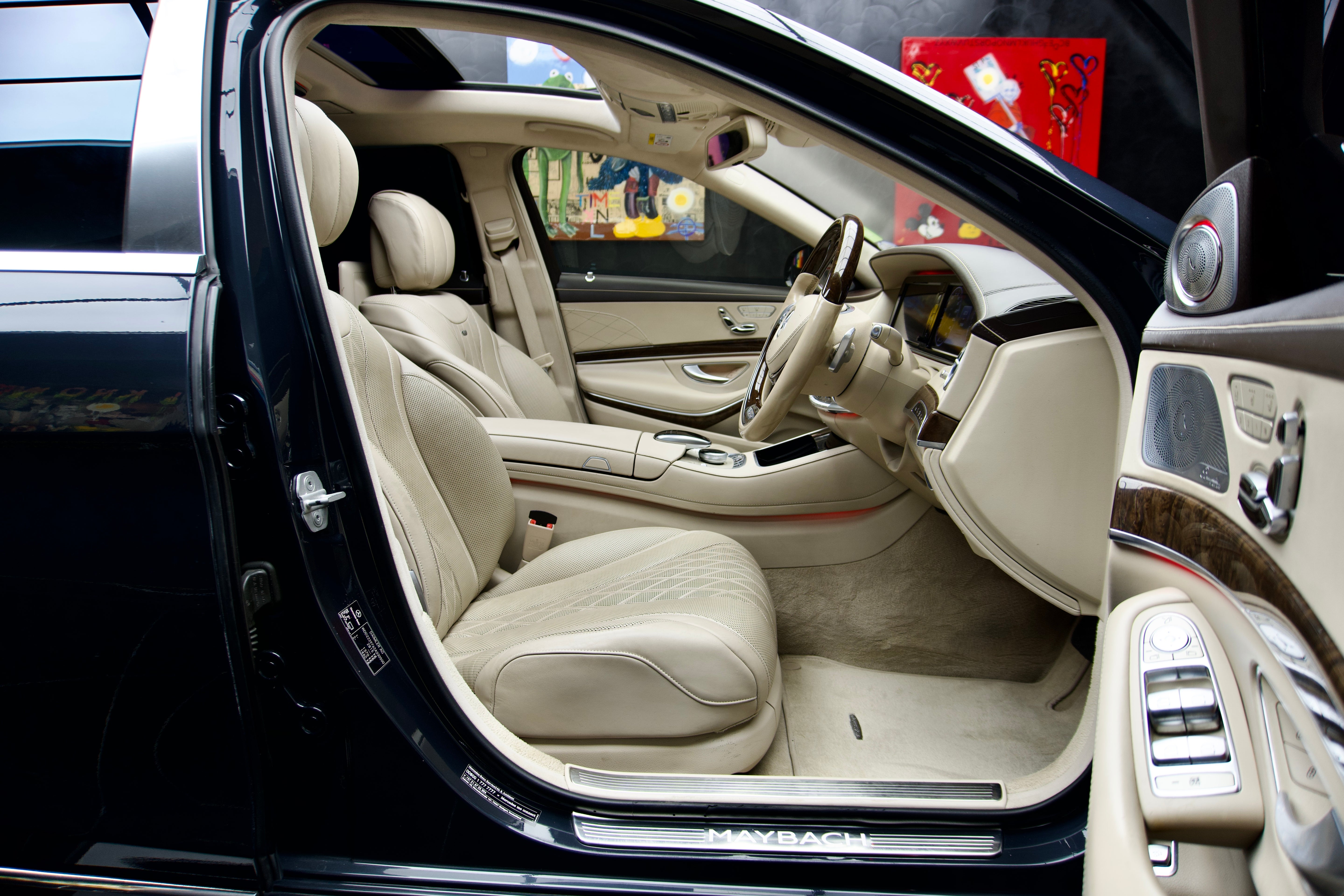 Mercedes-Maybach S-Class S600
