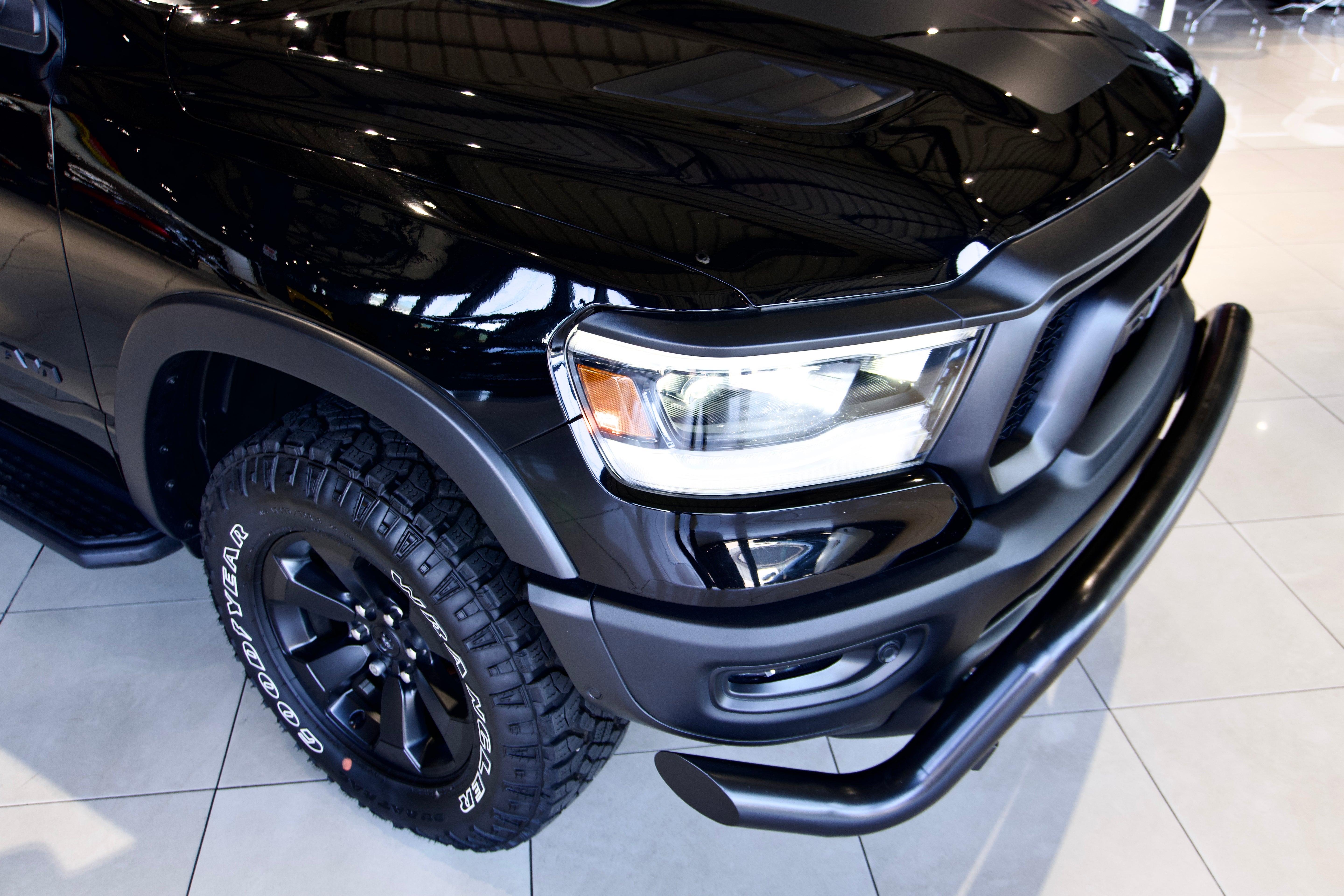 Dodge RAM 1500 5.7 L Hemi 4X4 Limited