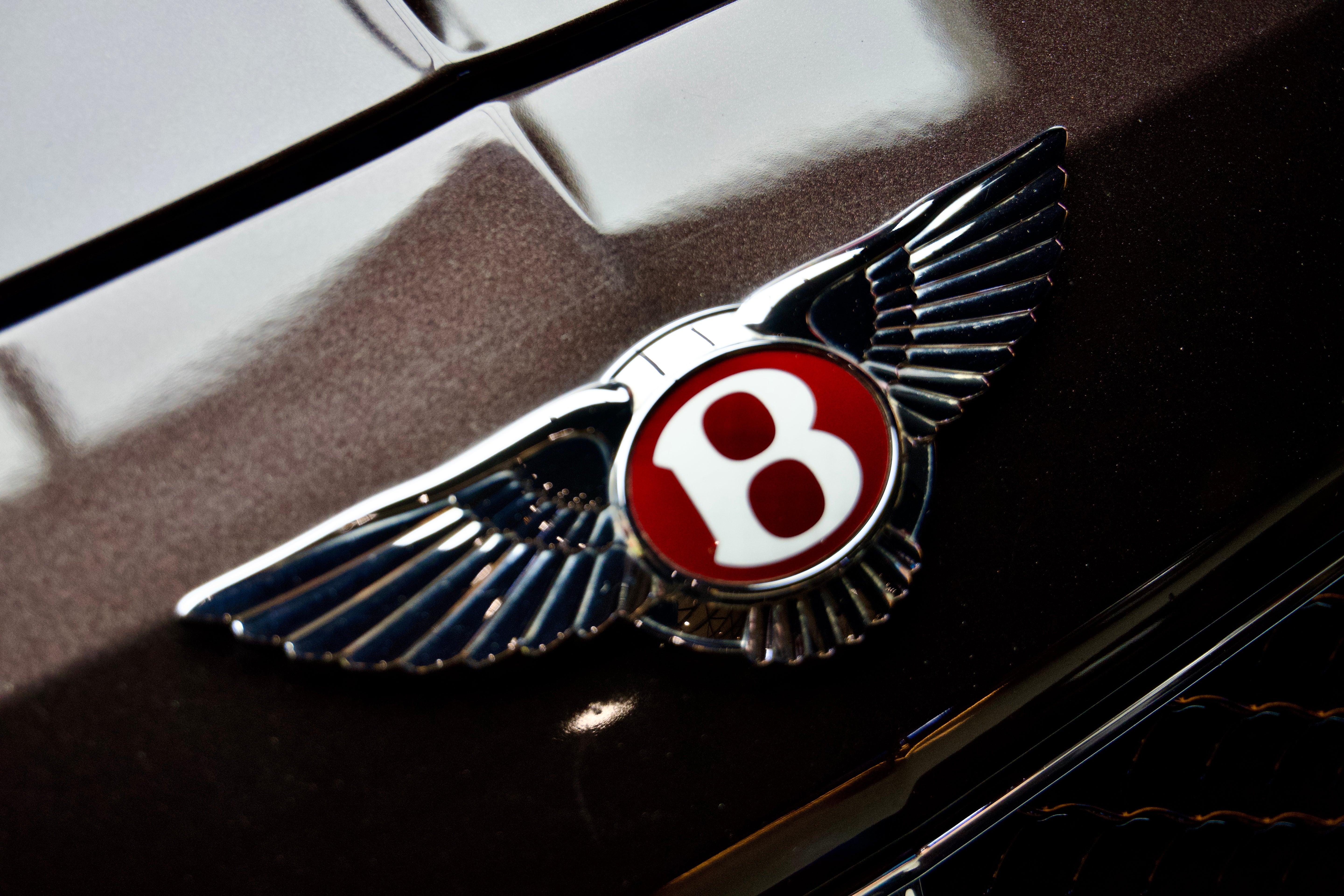 Bentley Flying Spur V8 S