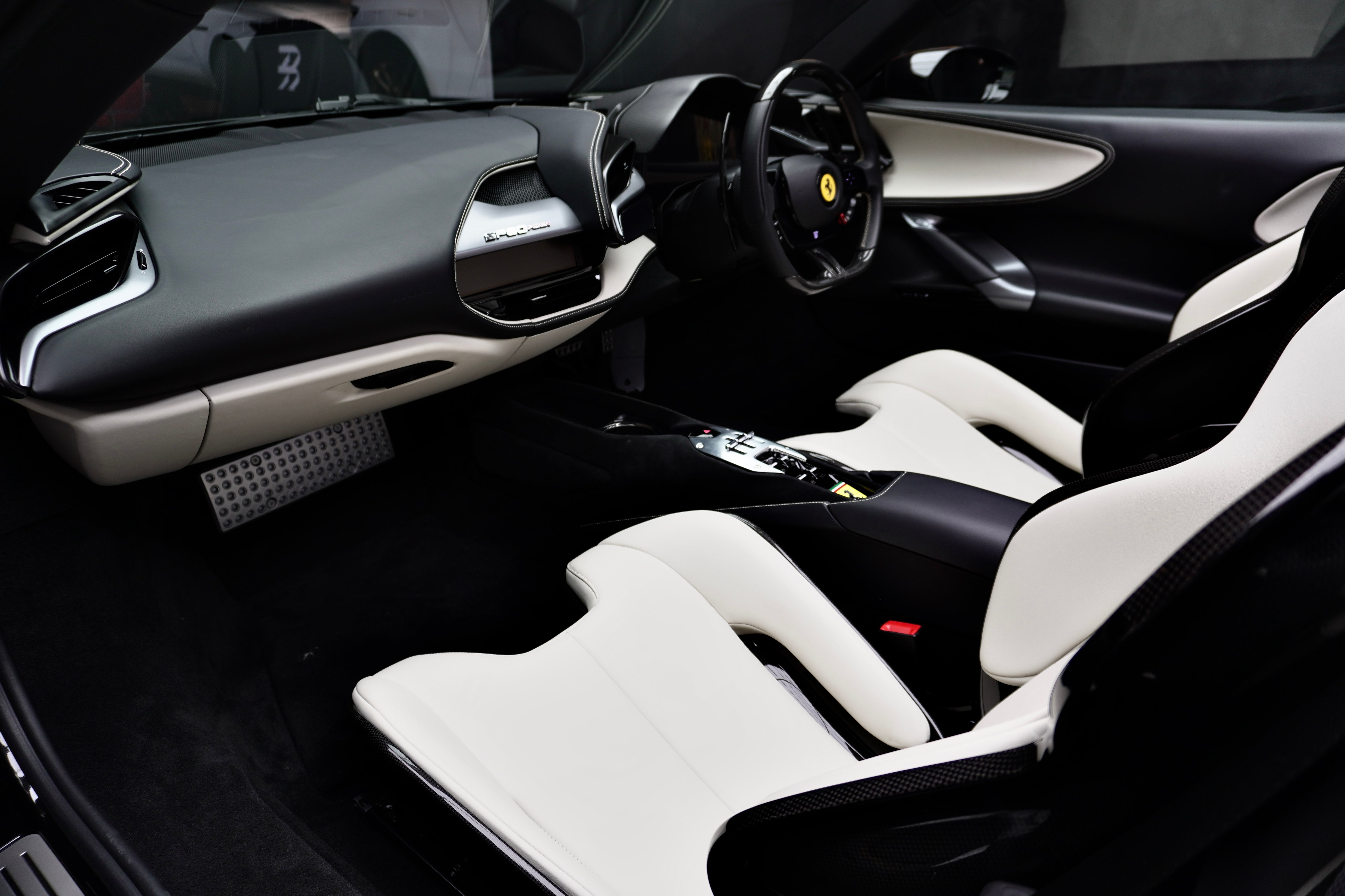 Ferrari SF90 Spider