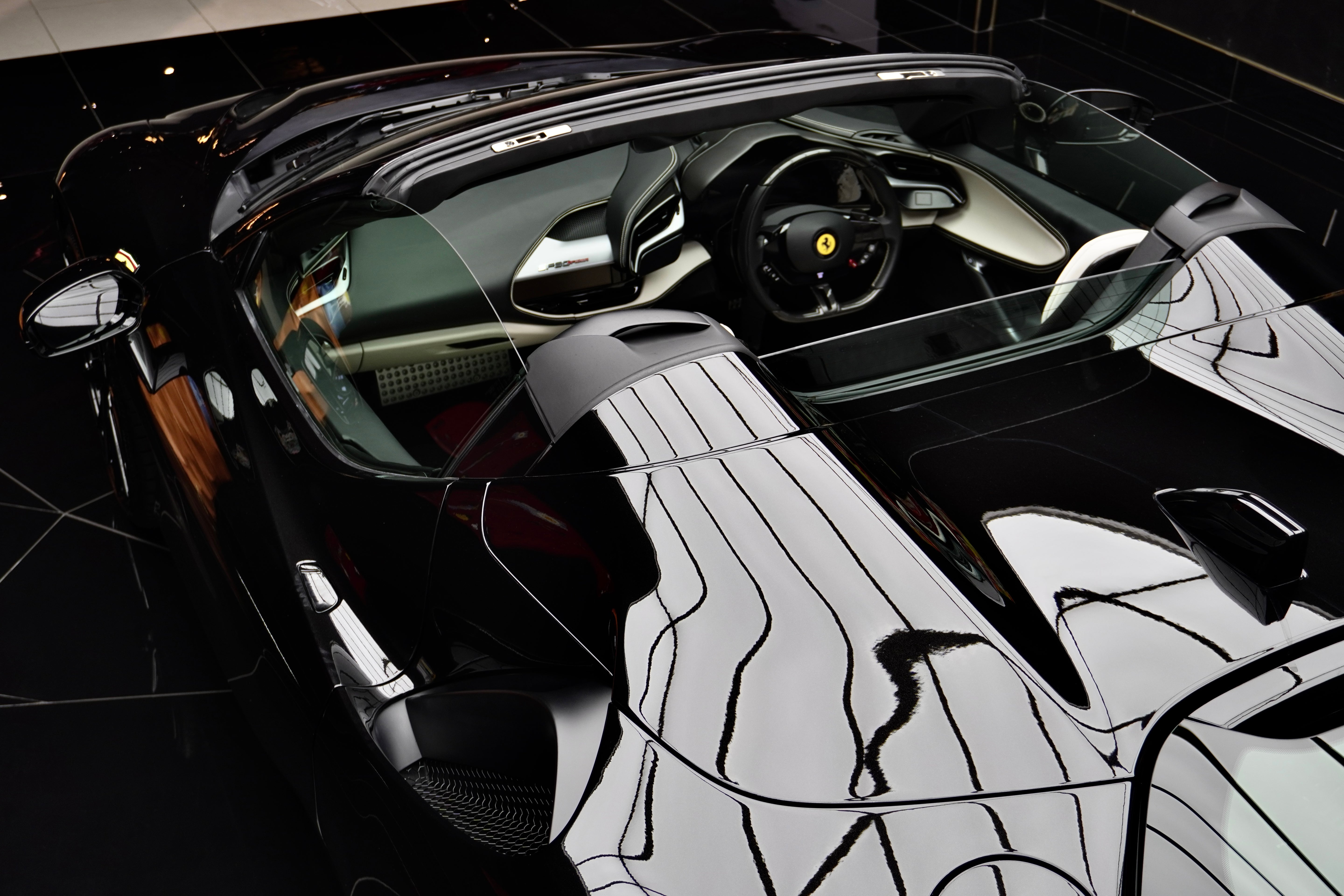 Ferrari SF90 Spider