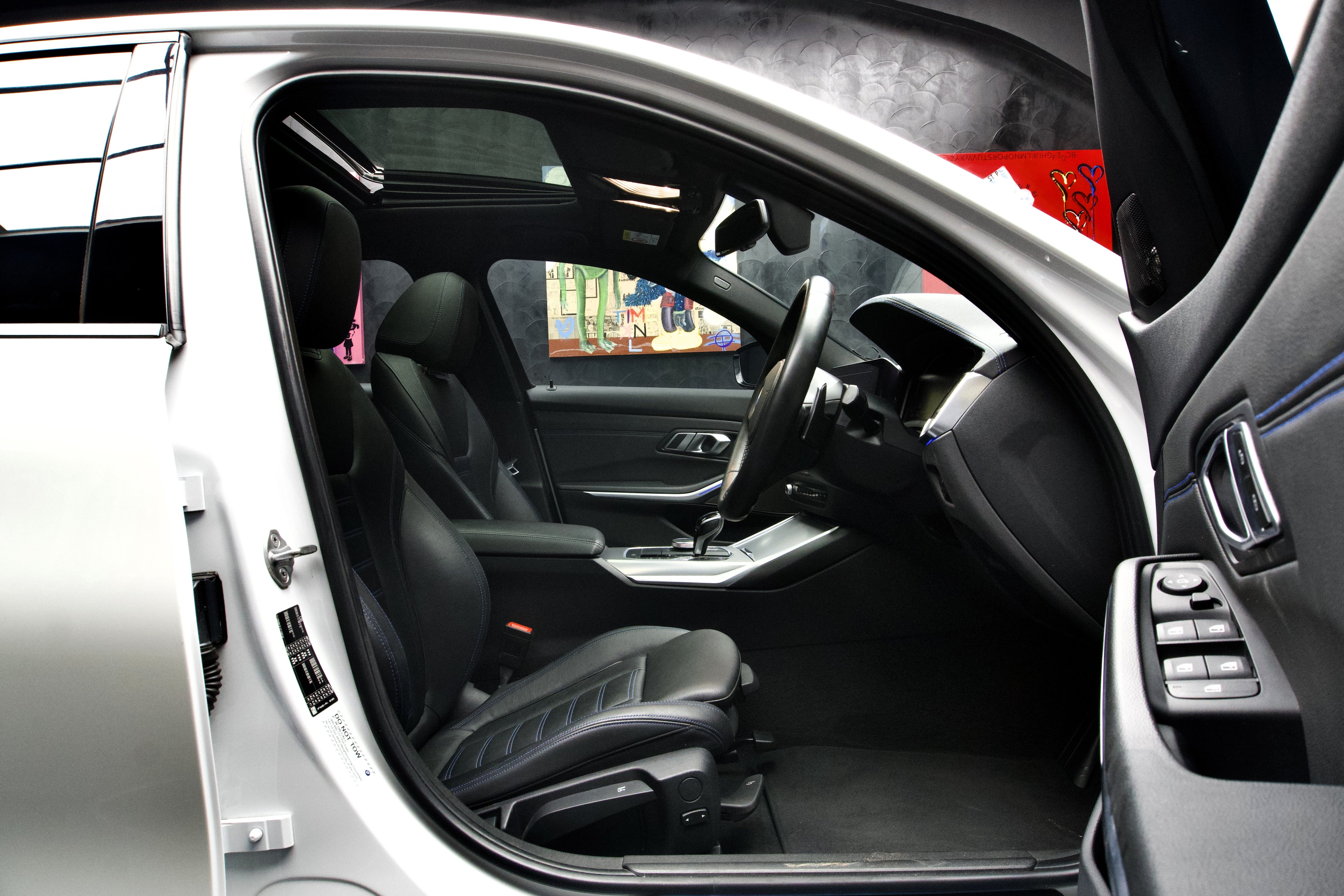 BMW 3 Series 330i M Sport Launch Edition