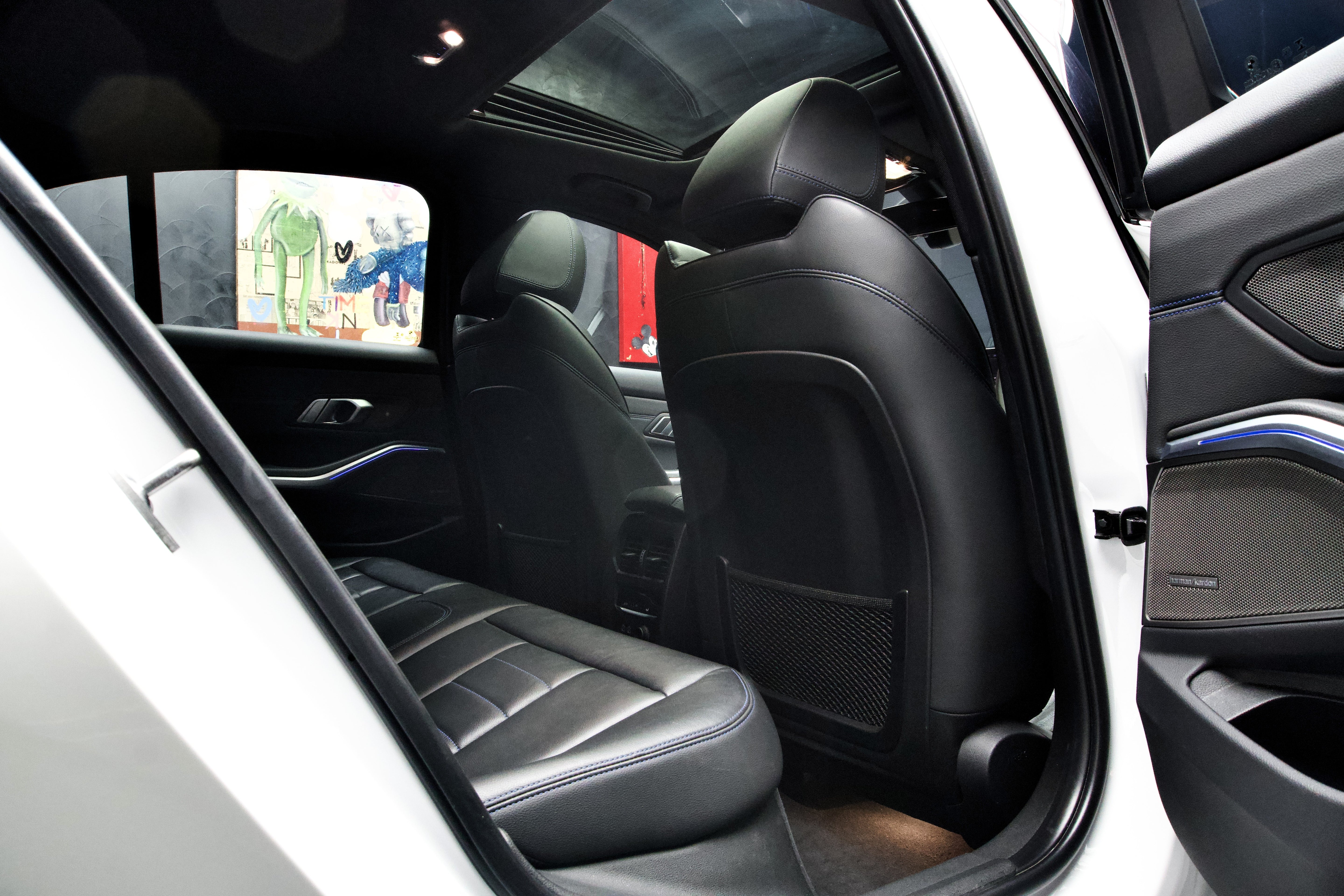 BMW 3 Series 330i M Sport Launch Edition