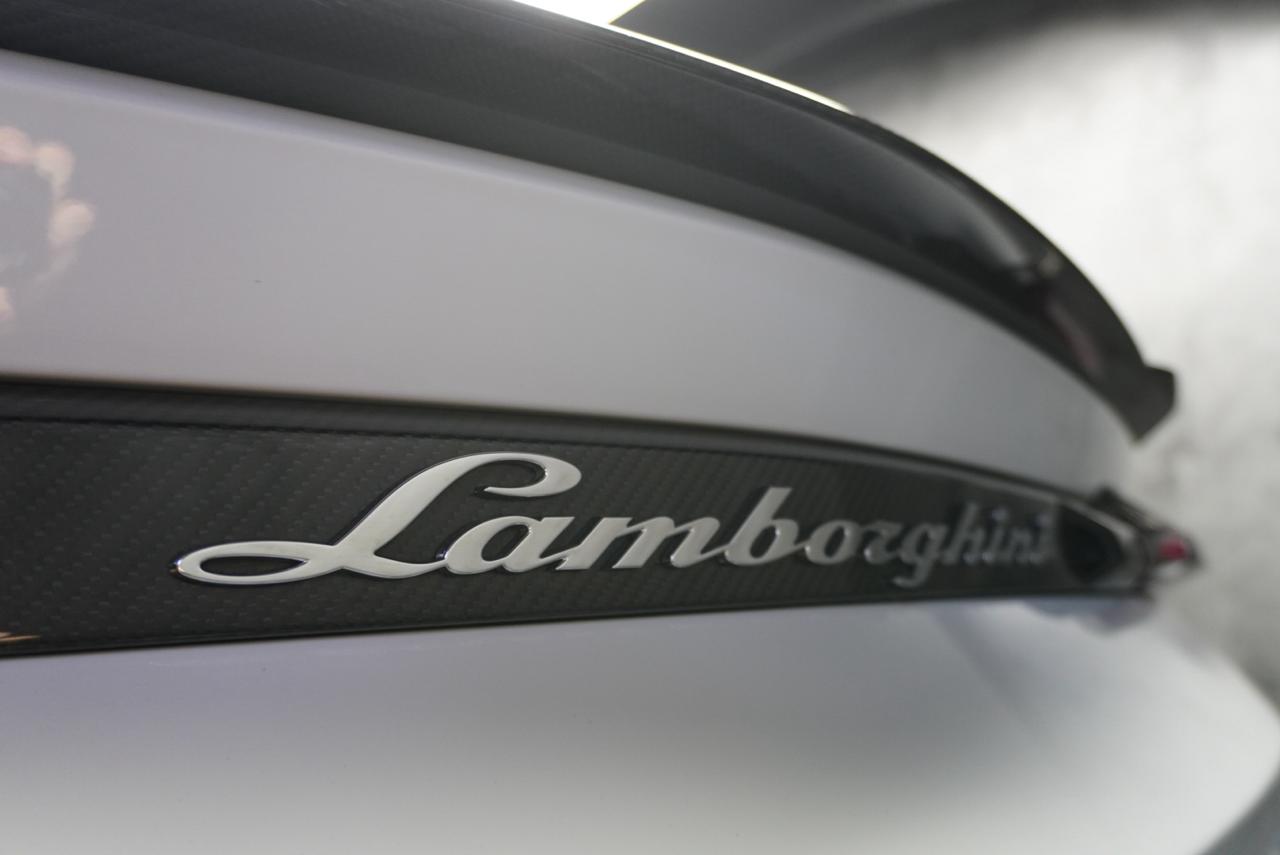 2019 Lamborghini Urus