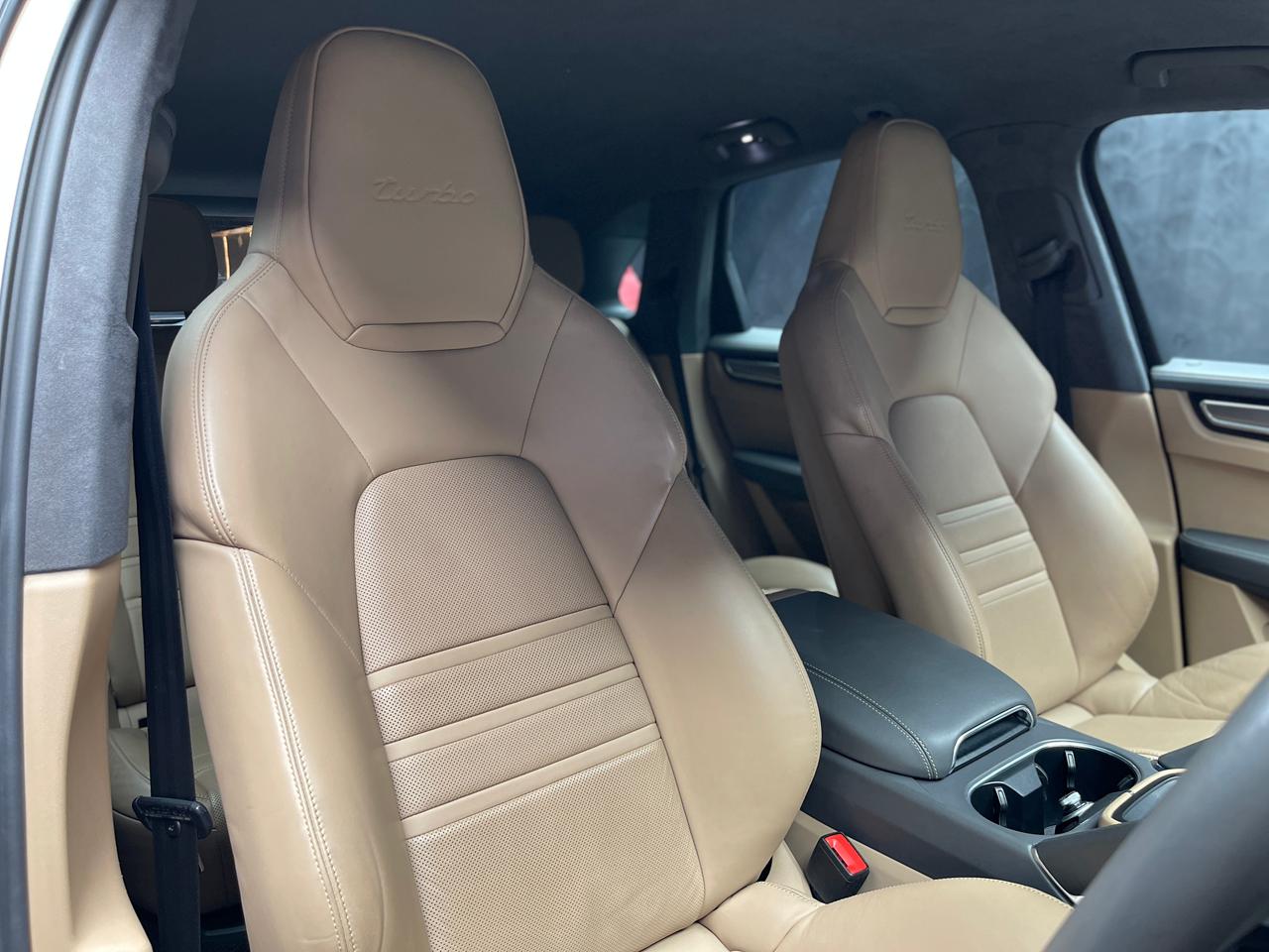 2020 Porsche Cayenne Turbo