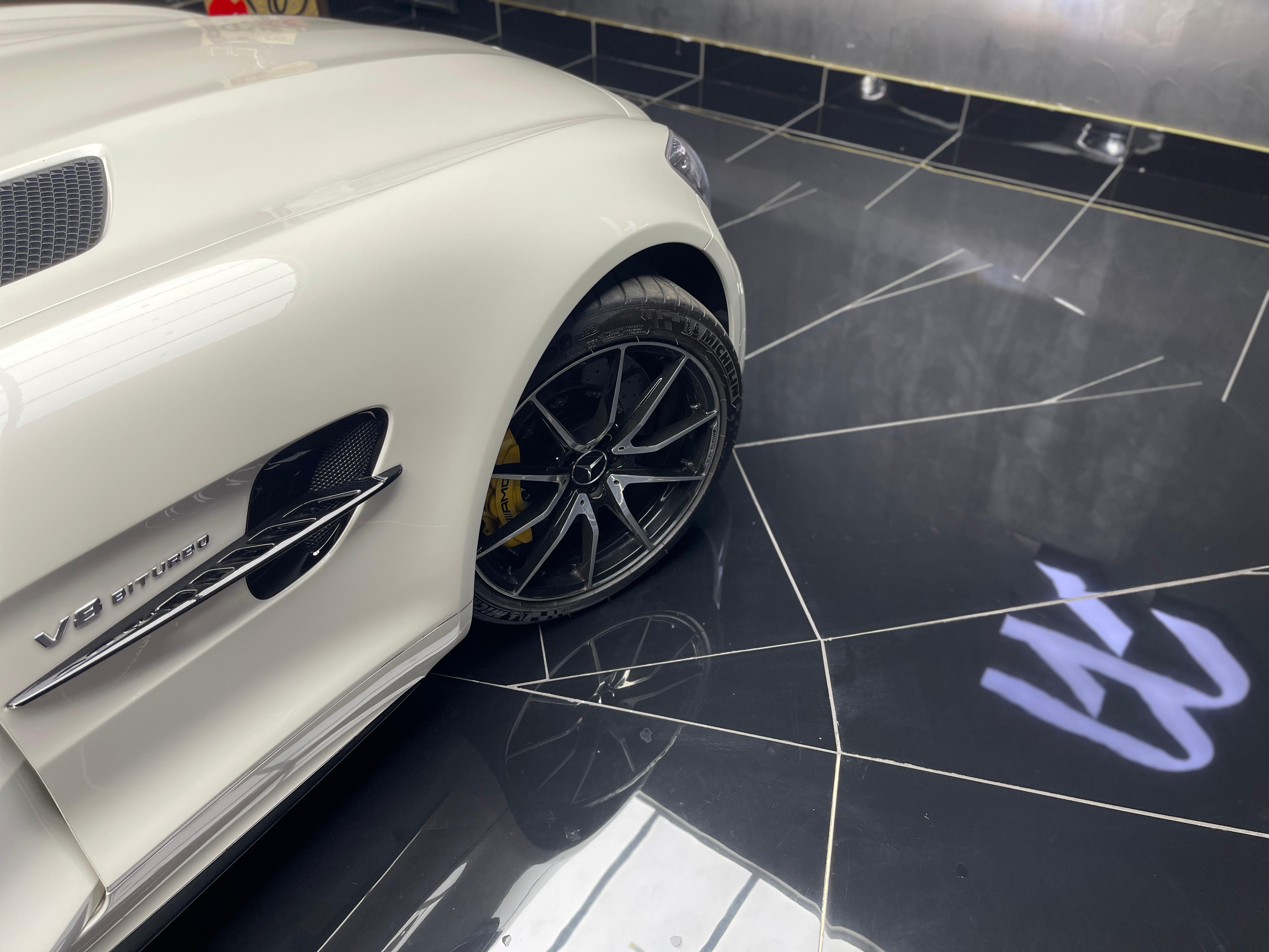 2018 Mercedes-AMG GT R