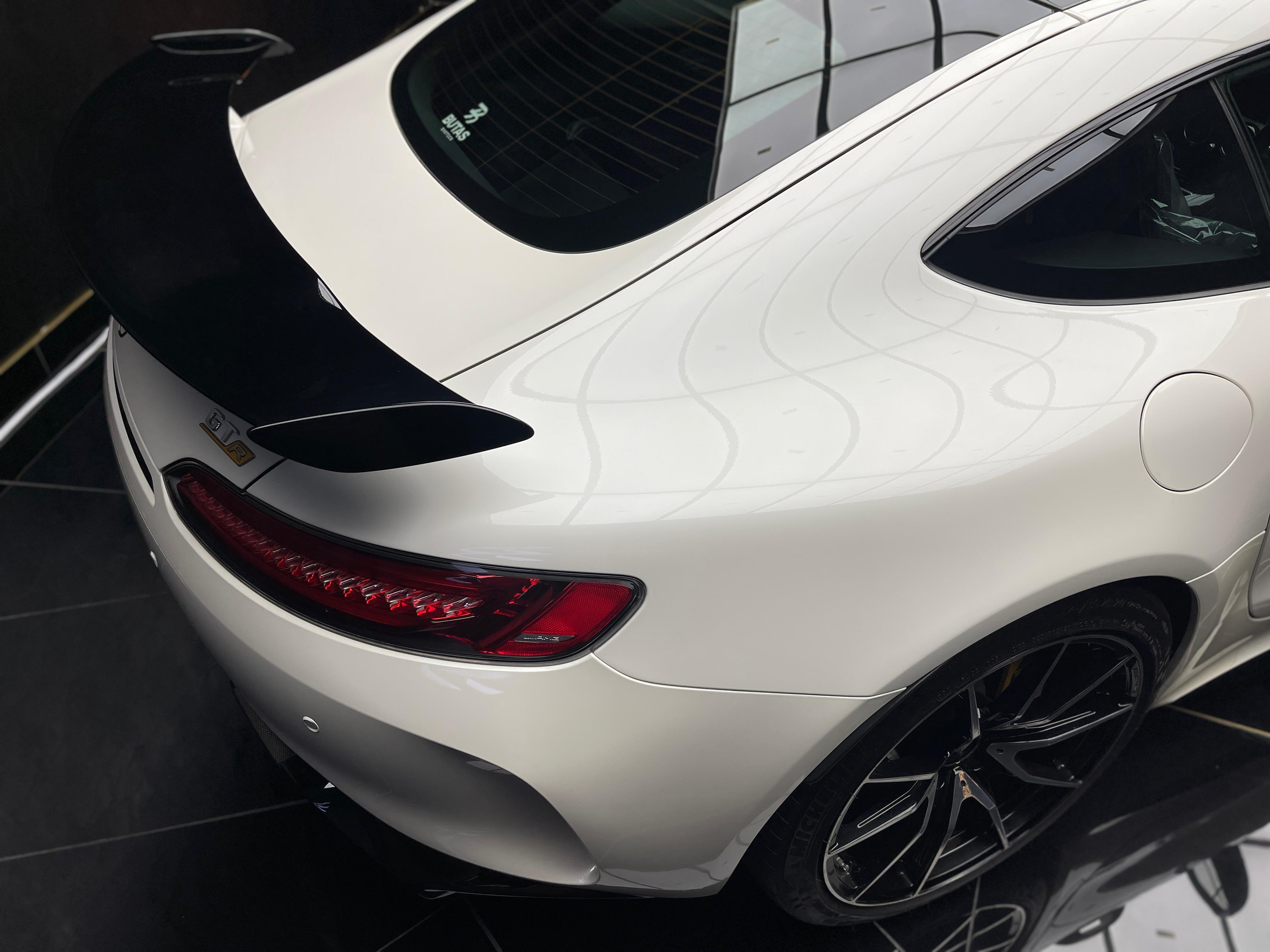 2018 Mercedes-AMG GT R