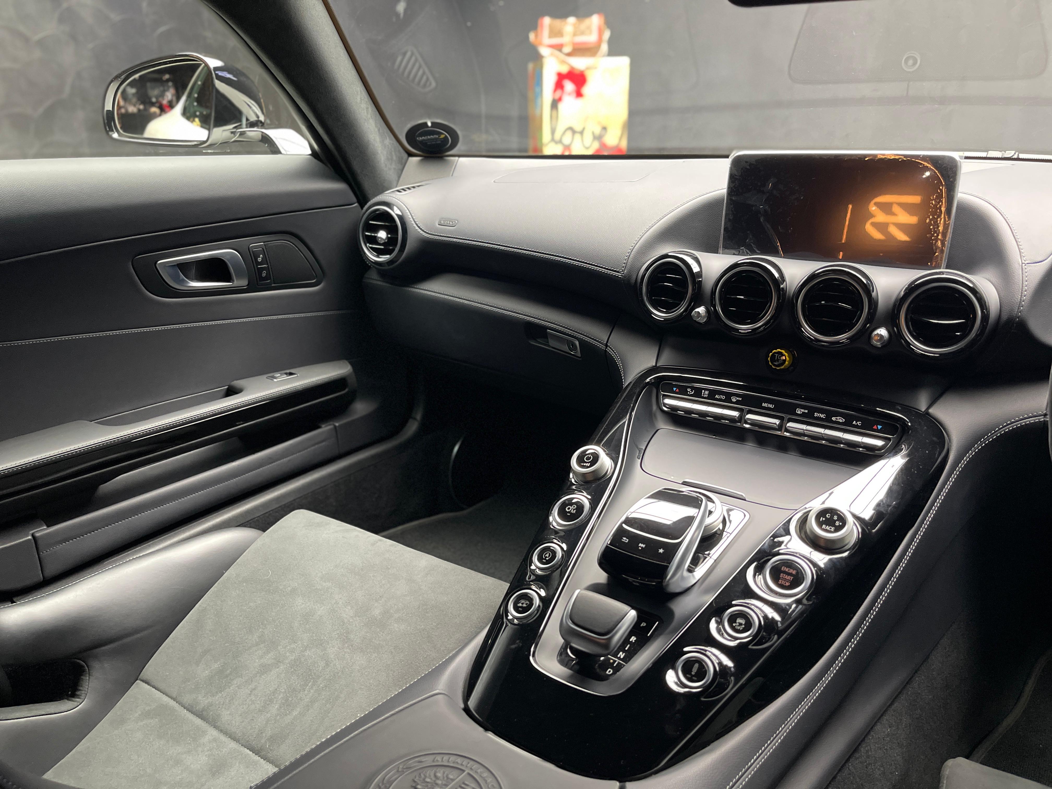 2018 Mercedes-AMG GT R