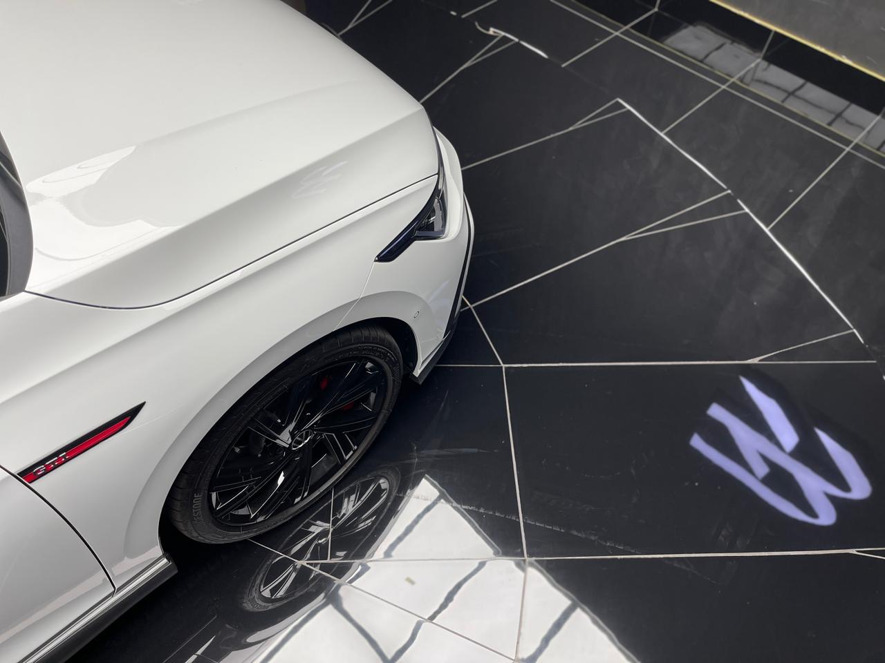 2023 Volkswagen Golf GTI Jacara Edition