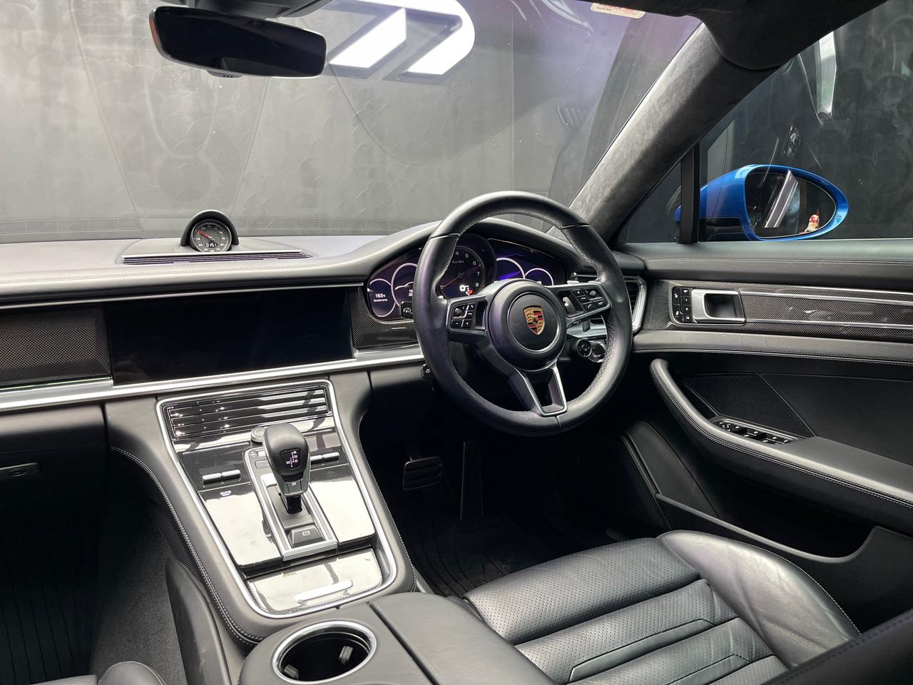 2017 Porsche Panamera Turbo