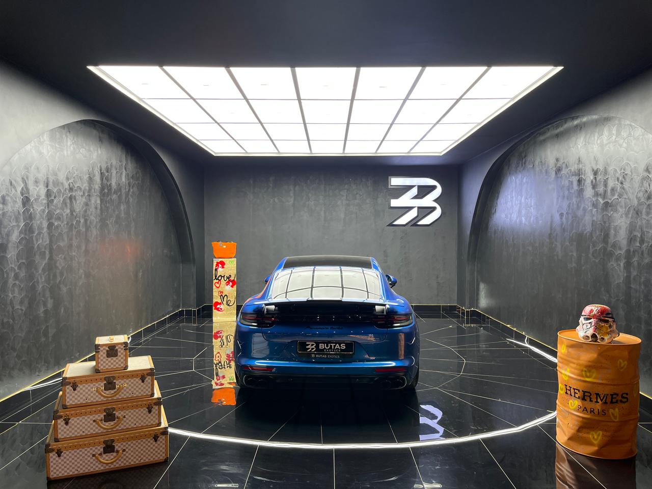 2017 Porsche Panamera Turbo