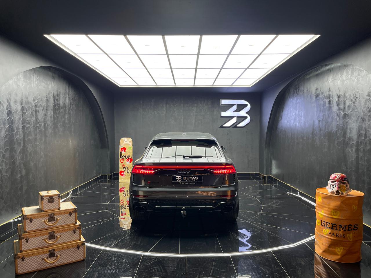 2021 Audi RSQ8 Quattro