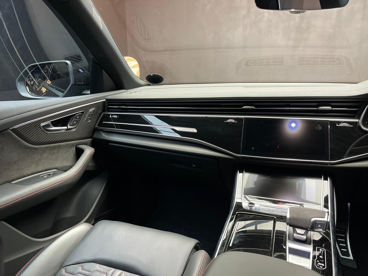 2021 Audi RSQ8 Quattro