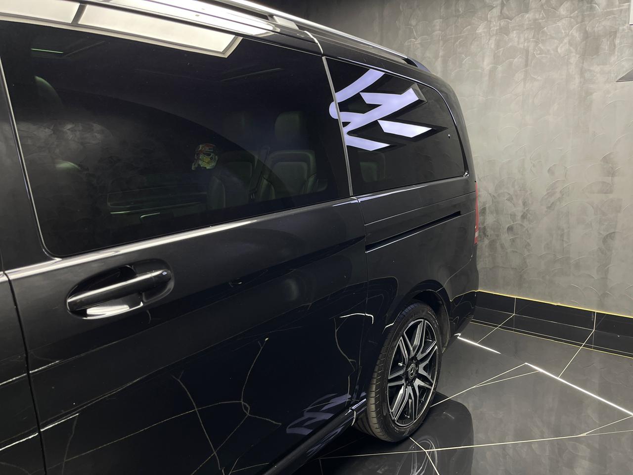 Mercedes-Benz V-Class V300d Exclusive