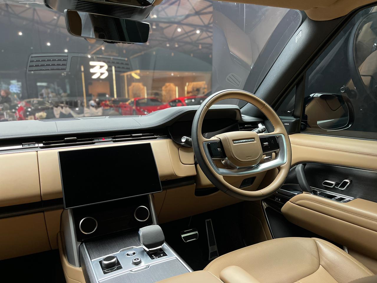 Land Rover Range Rover P530 HSE