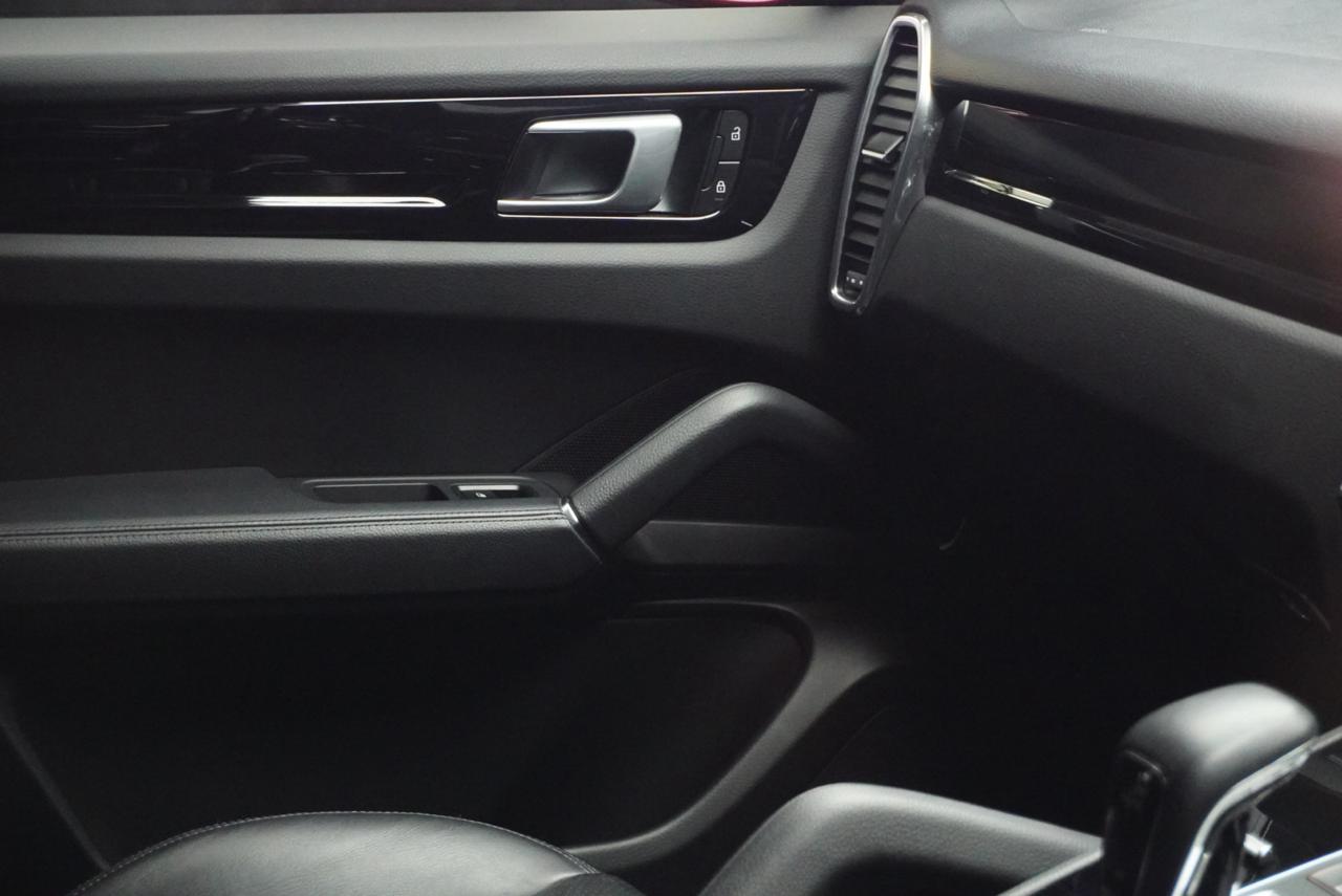 Porsche Cayenne Coupe