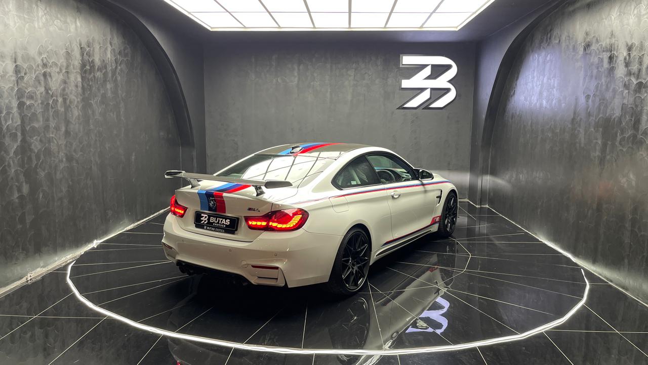 2017 BMW M4 DTM Champion Edition