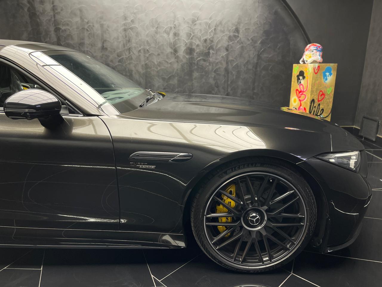 Mercedes Benz SL43 AMG Convertible