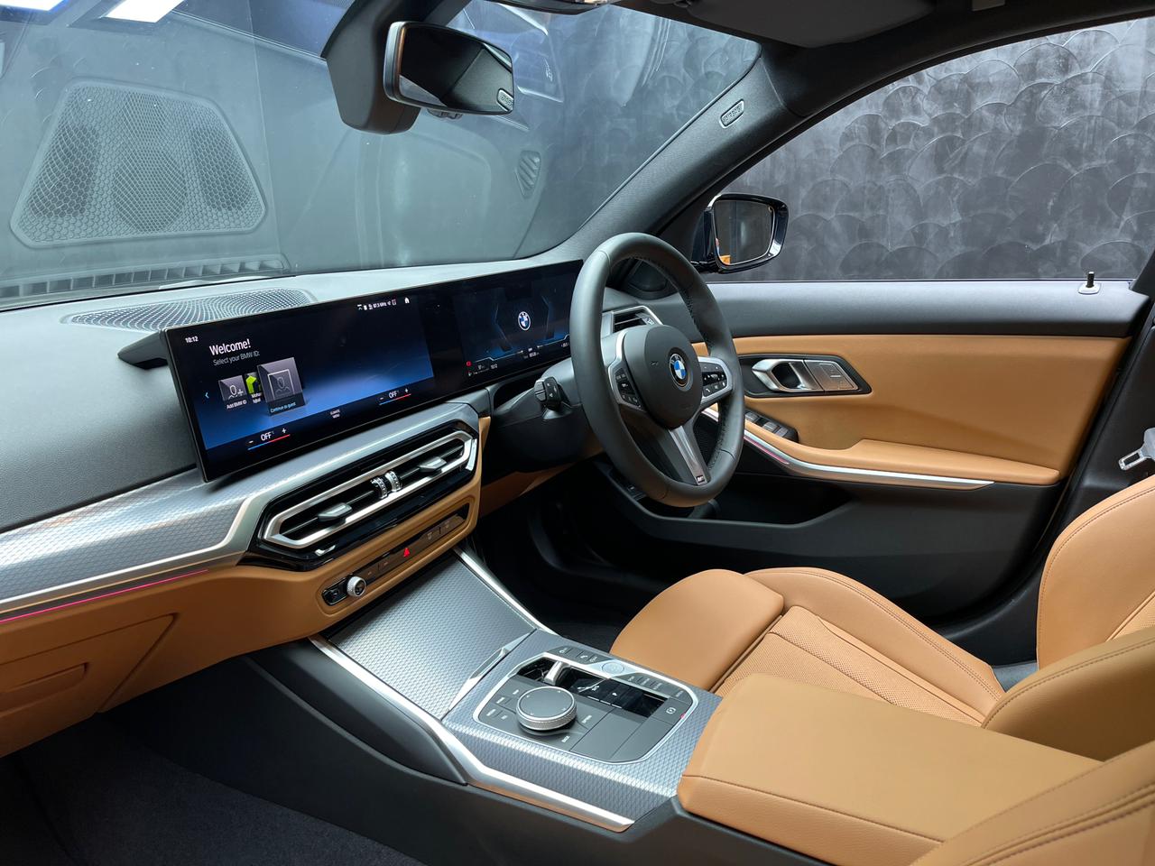 2025 BMW 320i M Sport Pro