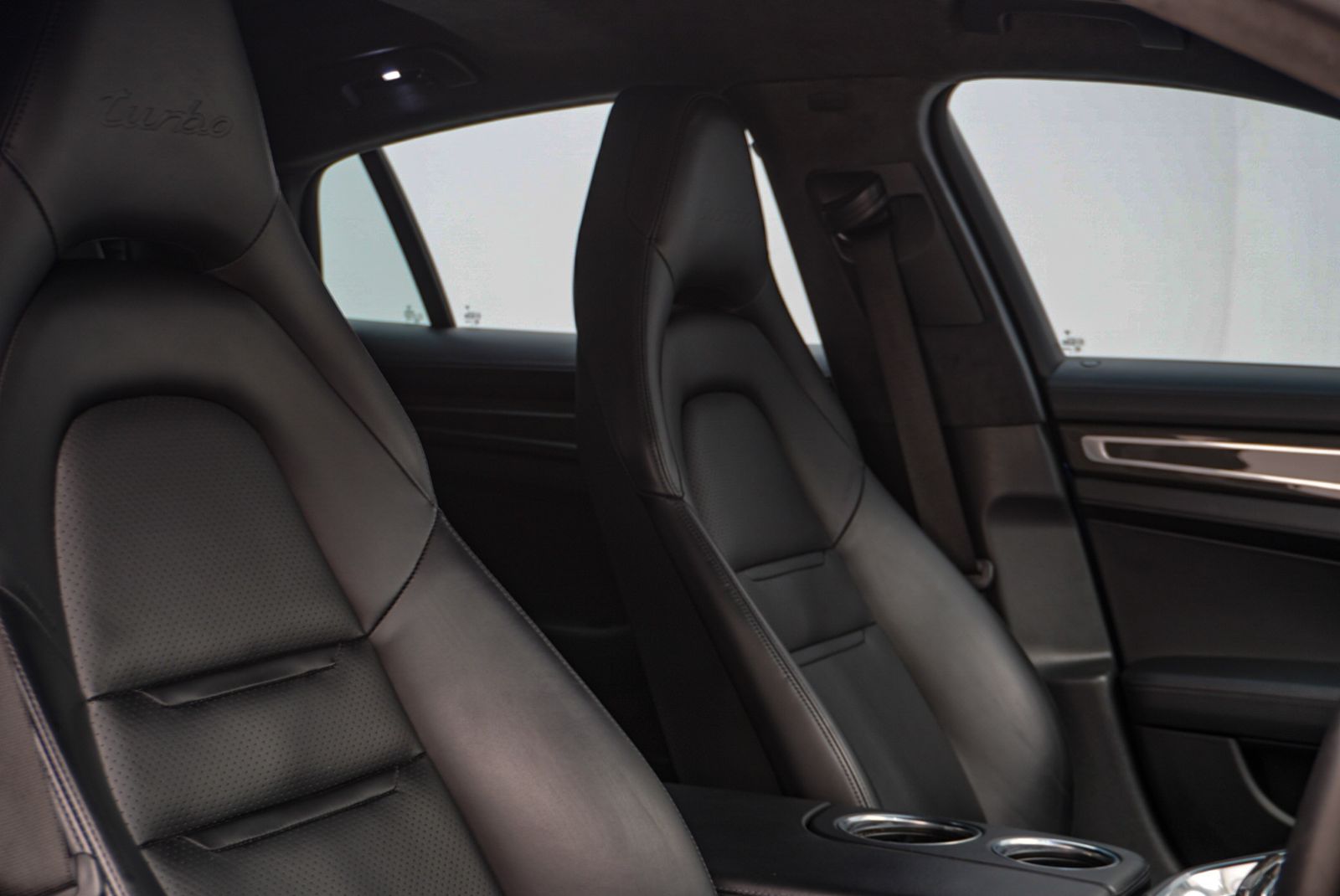 2017 Porsche Panamera Turbo