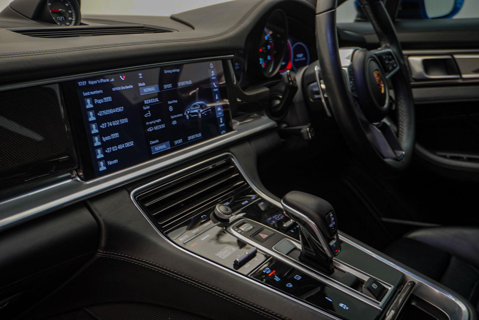 2017 Porsche Panamera Turbo