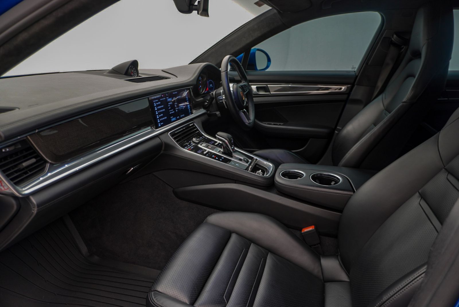 2017 Porsche Panamera Turbo