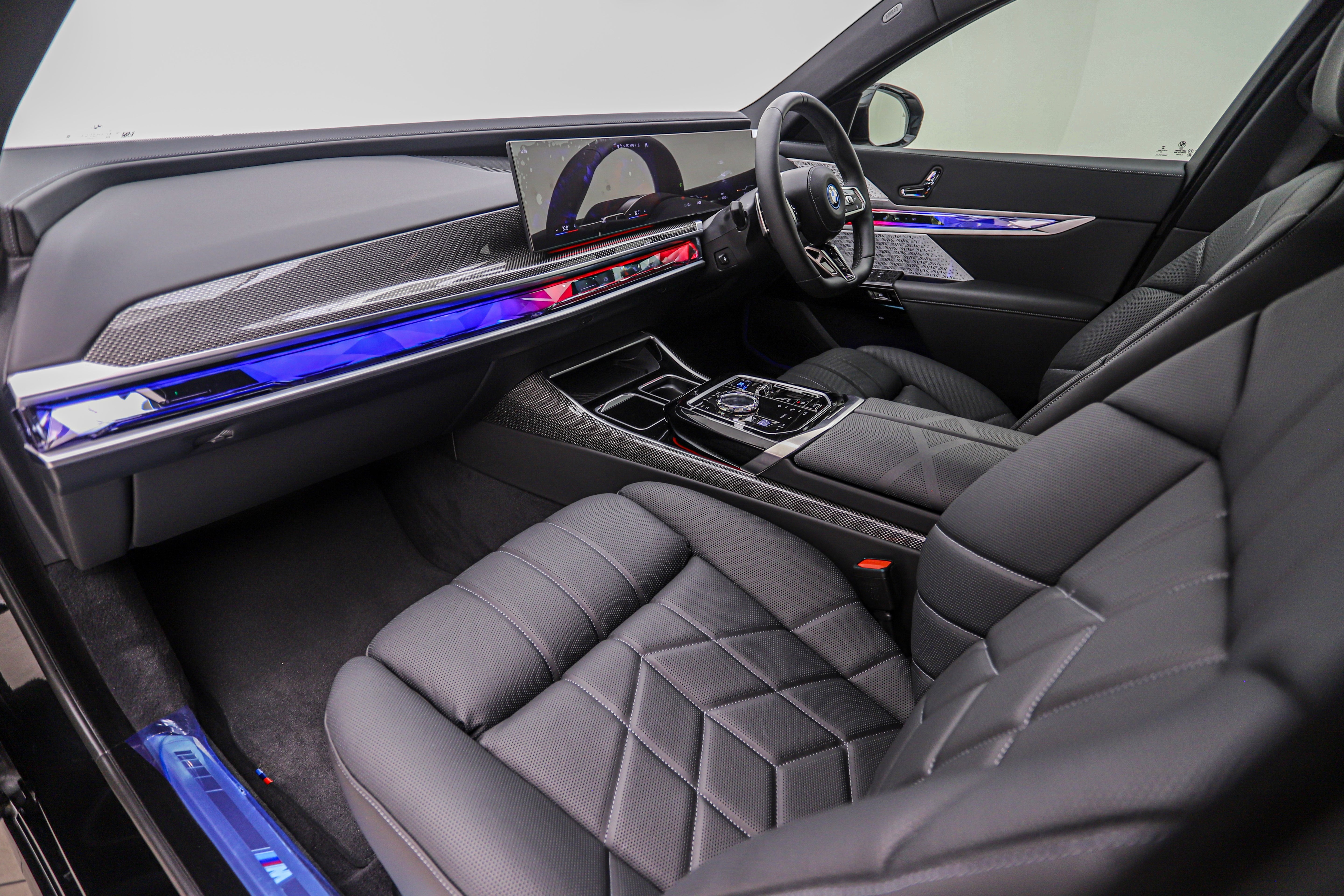 2023 BMW I7 xDrive60 M Sport