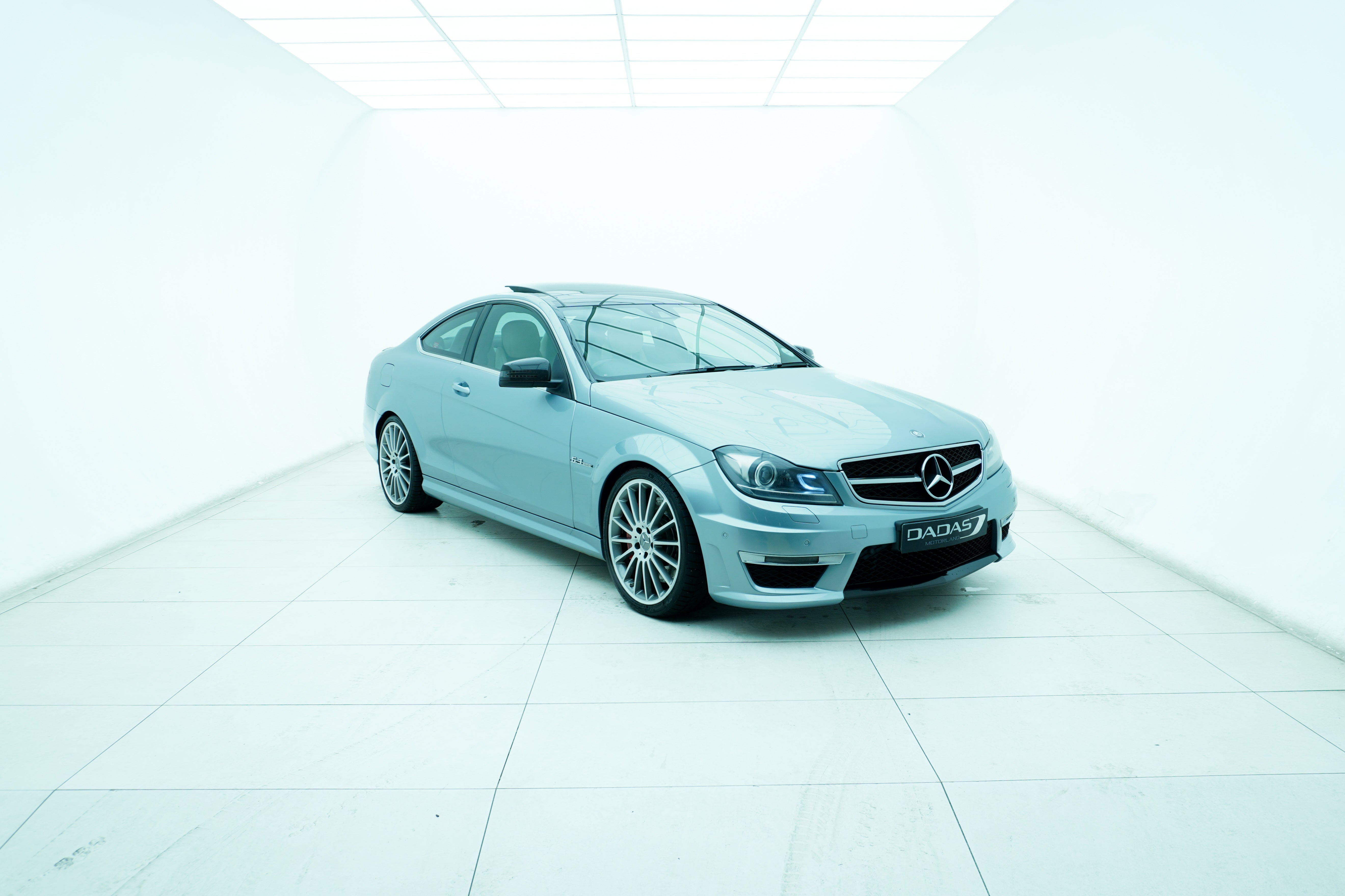 2013 Mercedes-Benz C-Class C63 AMG Coupe Performance