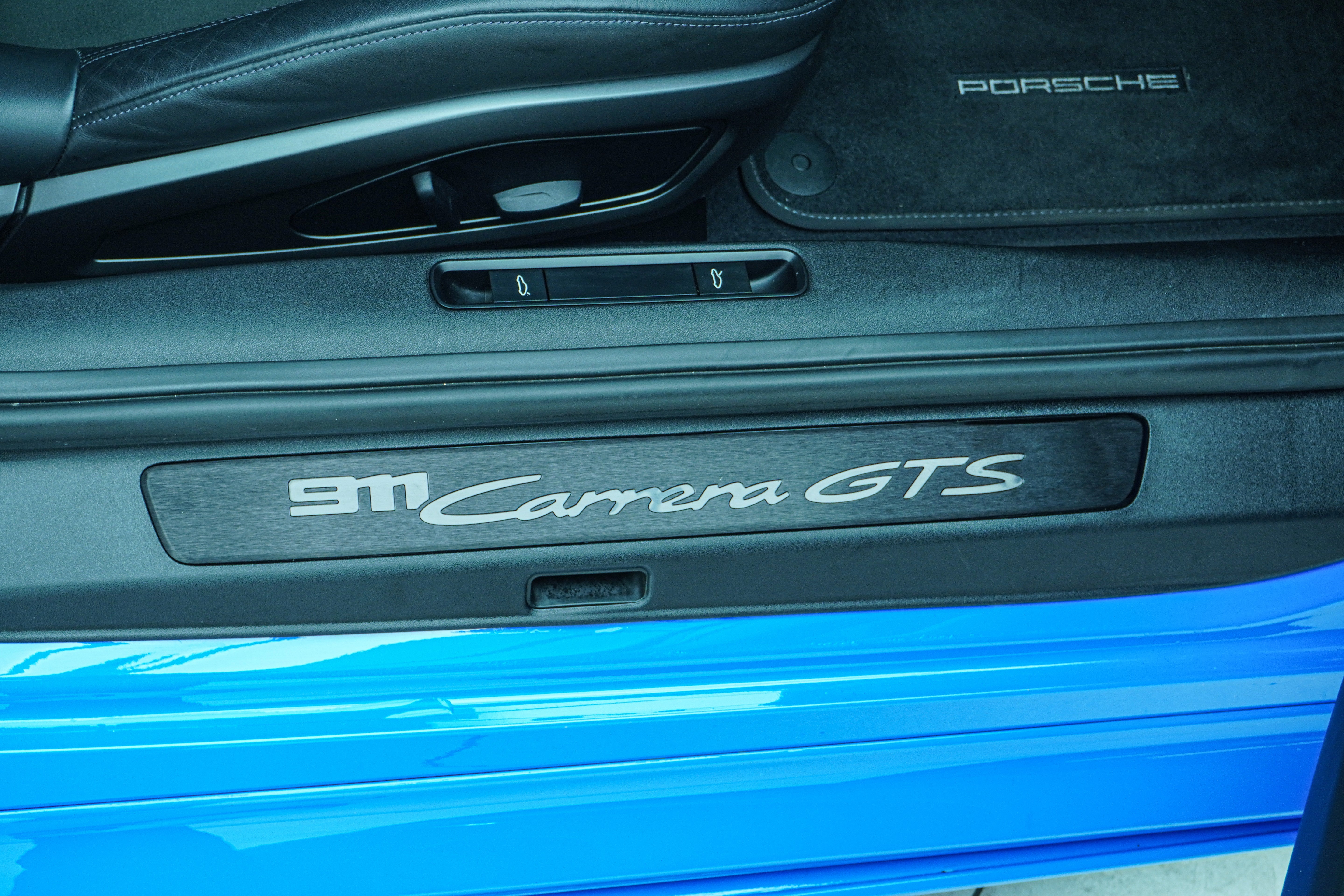 2022 Porsche 911 Carrera GTS Coupe Auto