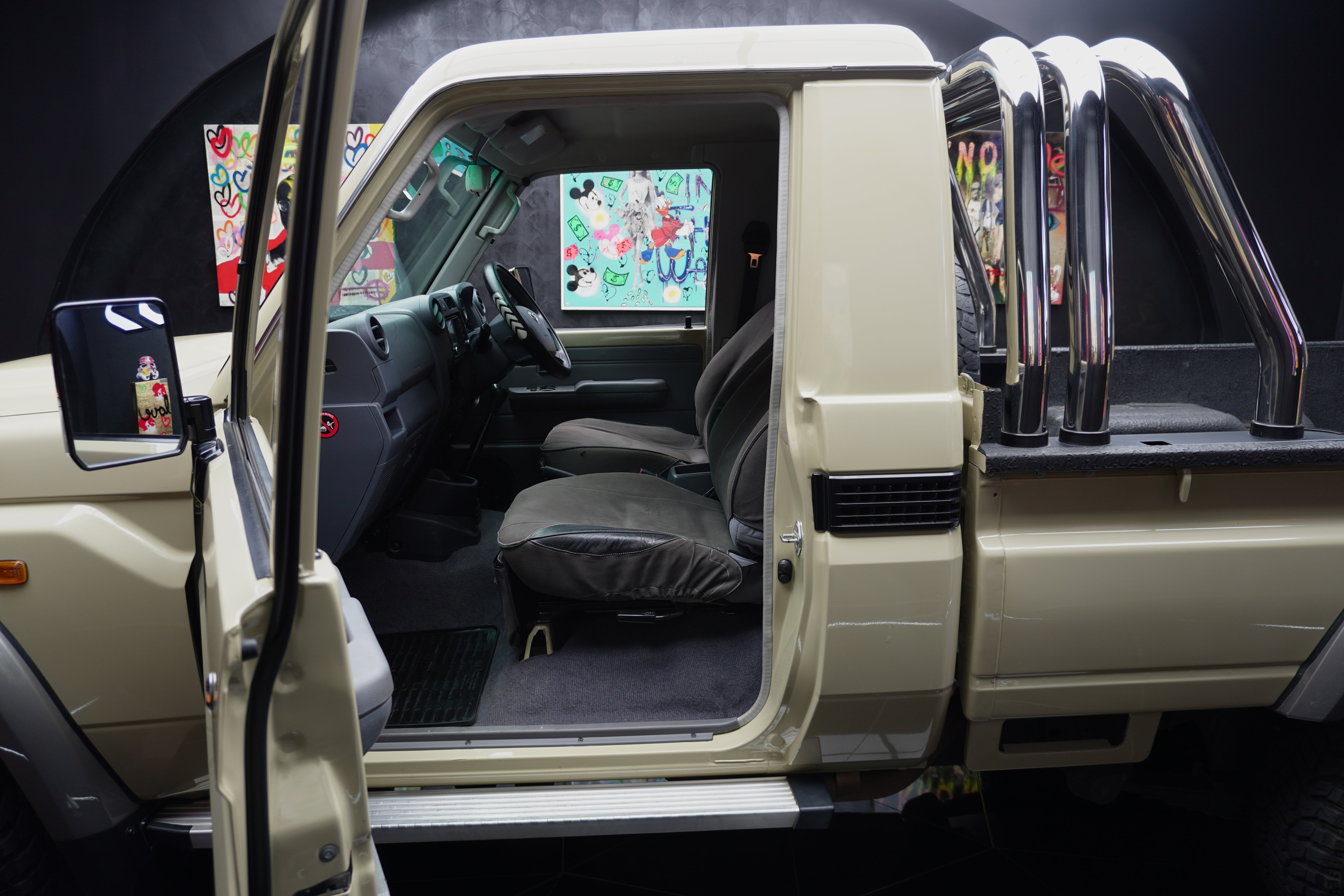 Toyota Land Cruiser 79 4.5D-4D LX V8