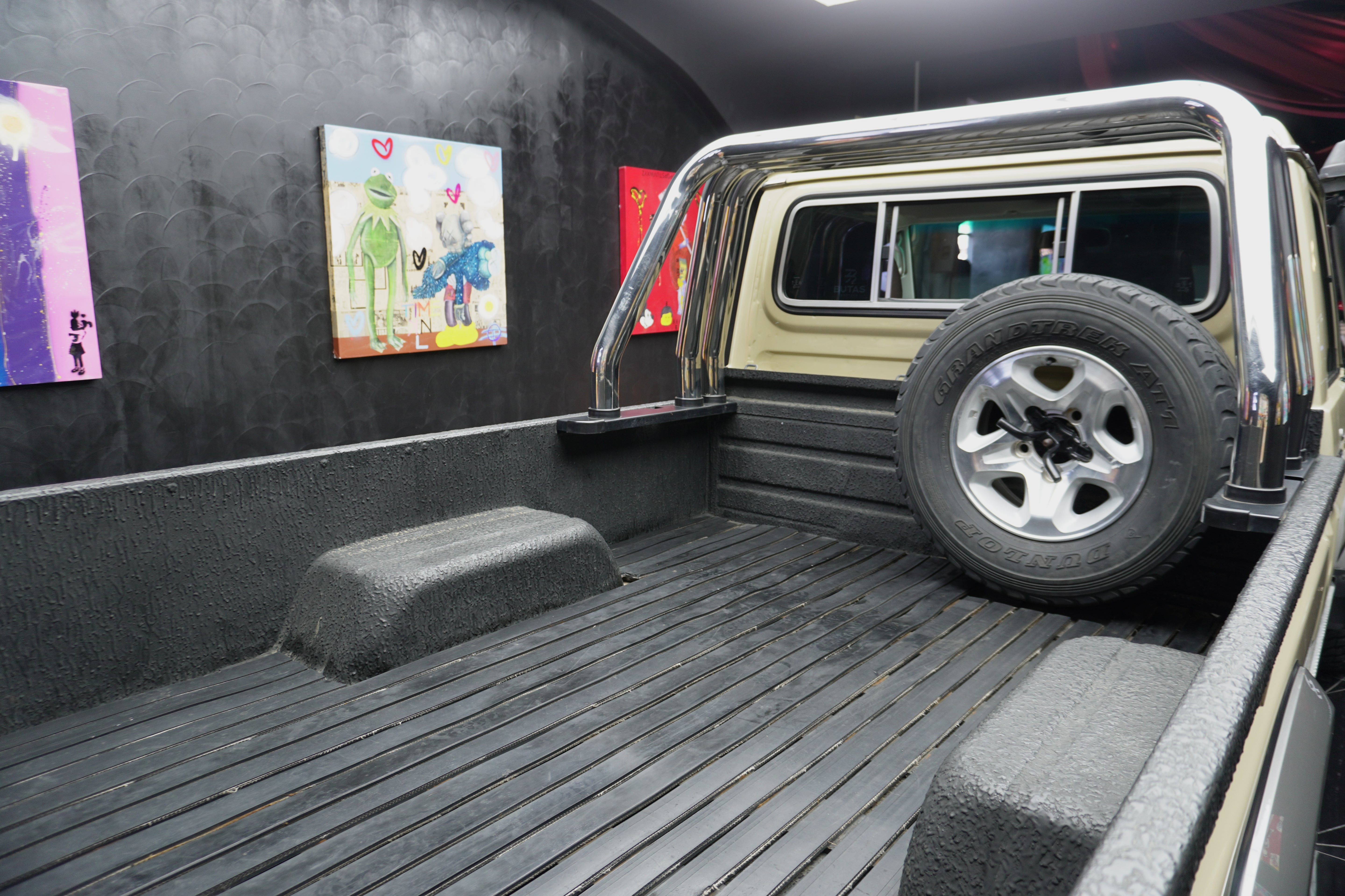 Toyota Land Cruiser 79 4.5D-4D LX V8