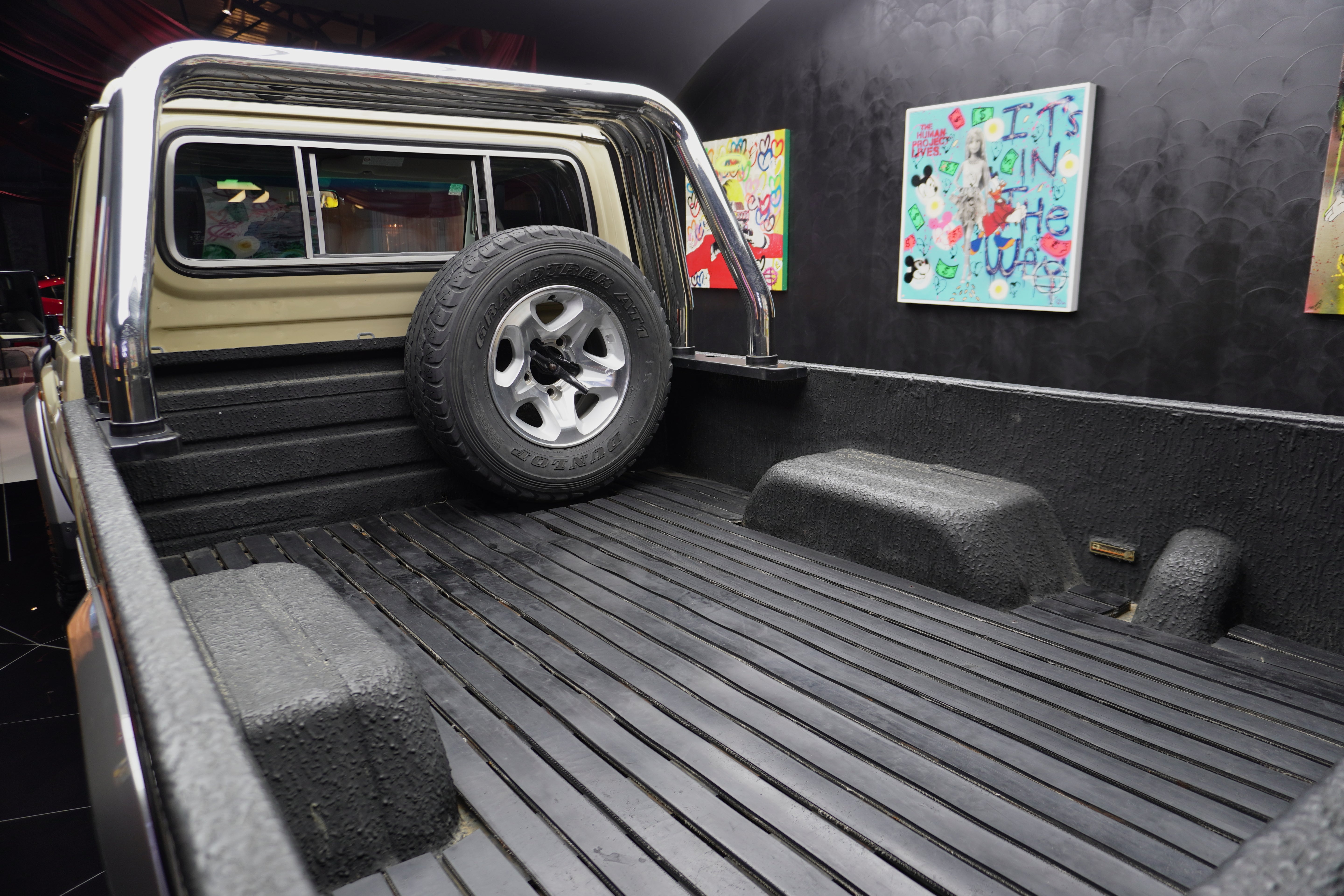 Toyota Land Cruiser 79 4.5D-4D LX V8