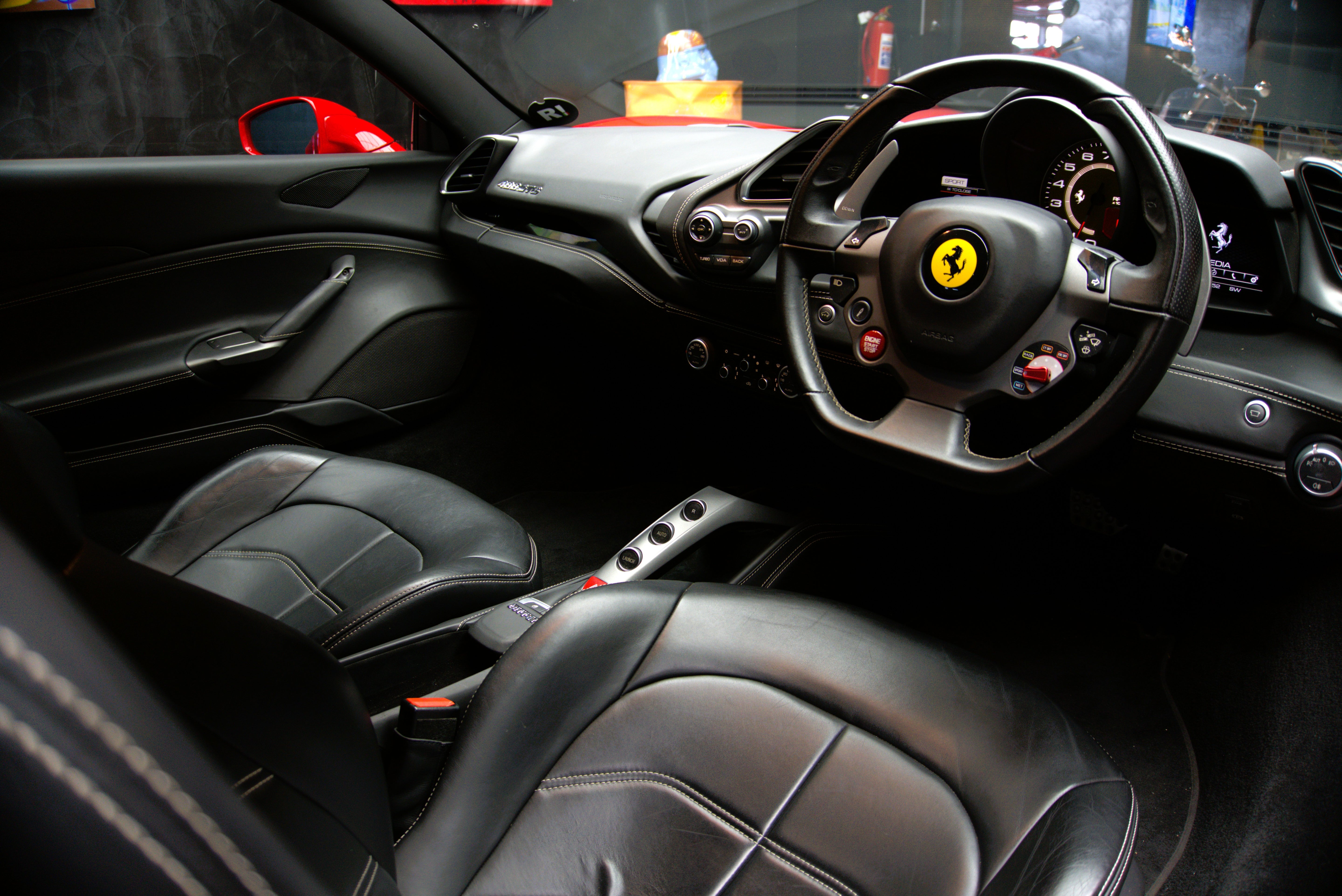 Ferrari 488 GTB LBWK