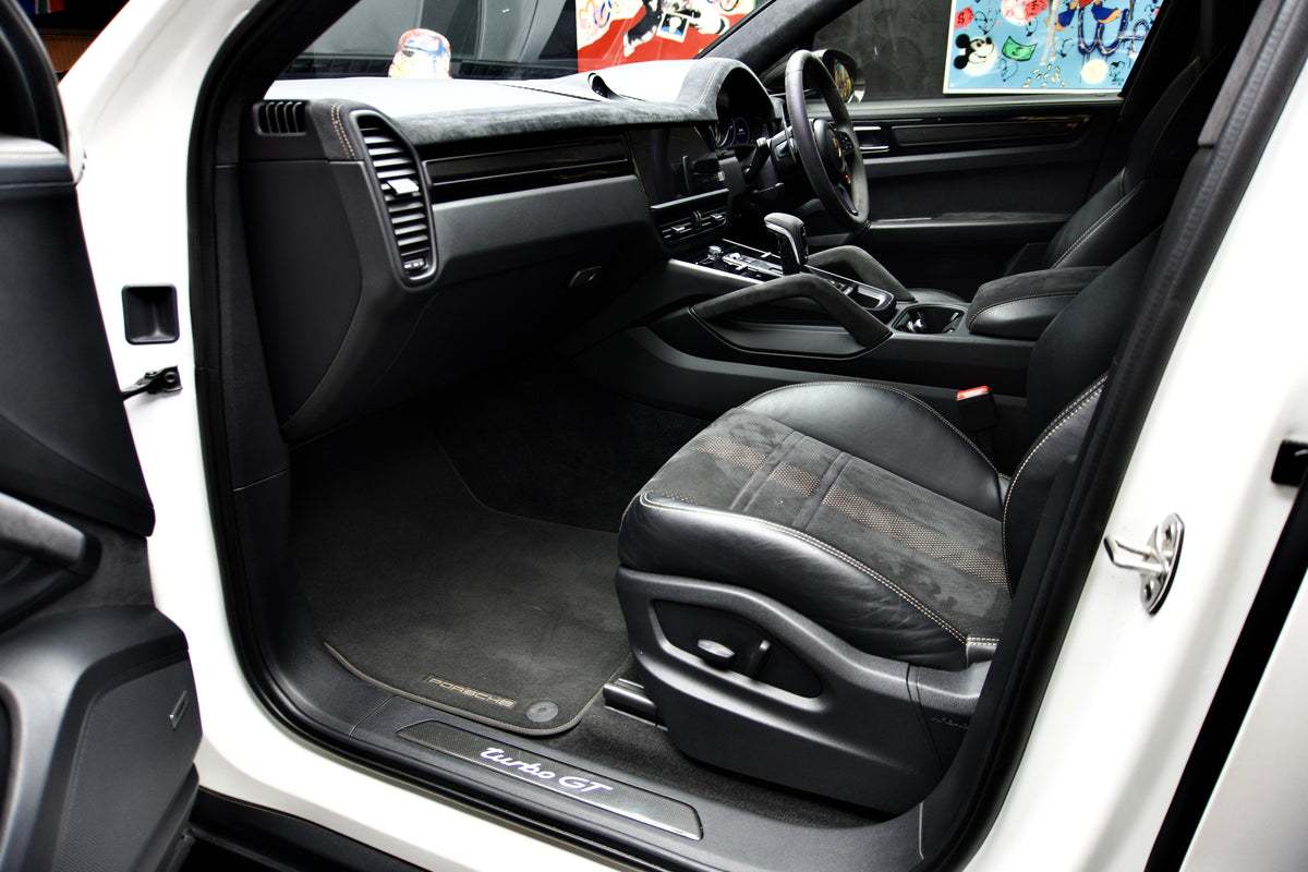 Porsche Cayenne Turbo GT