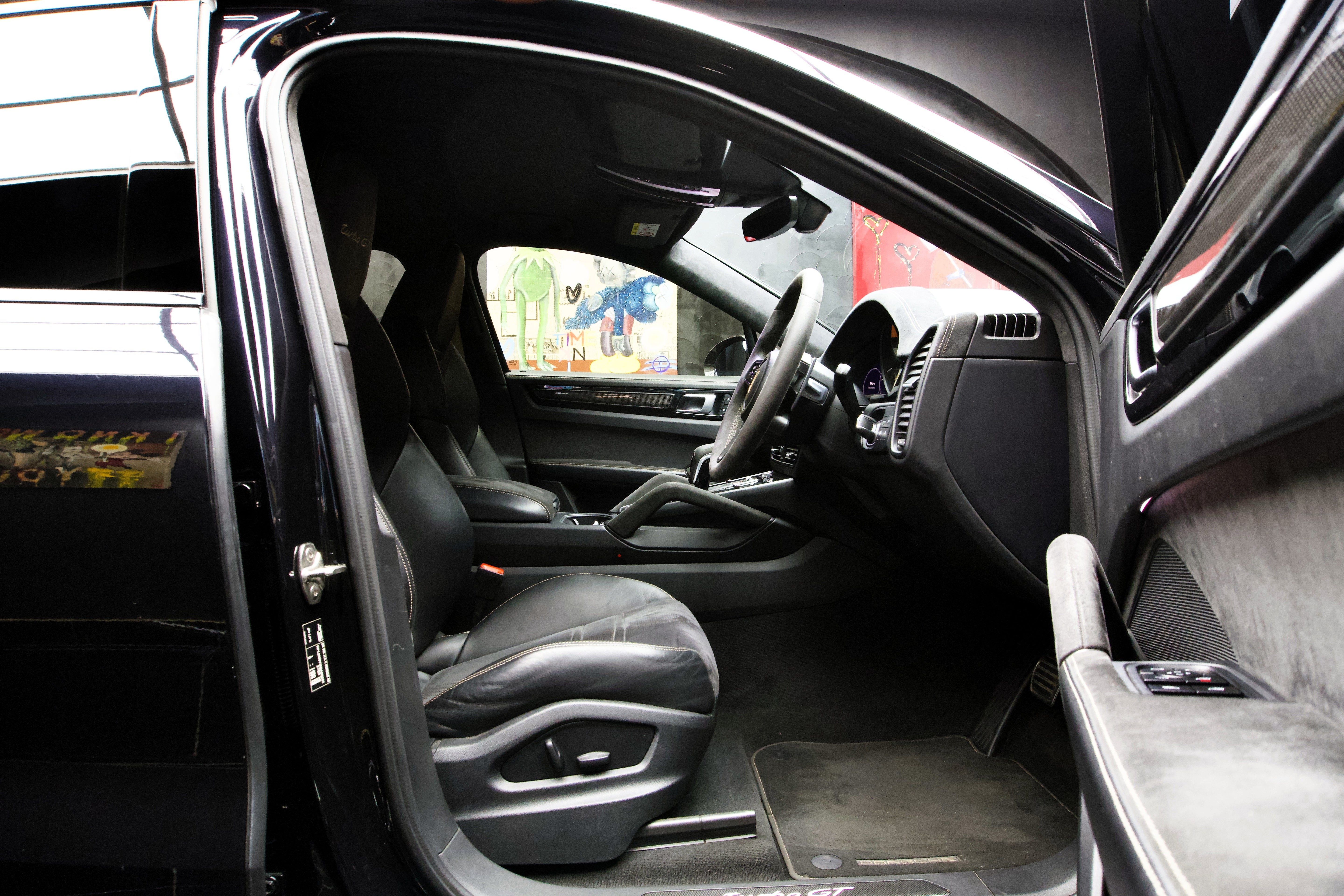 Porsche Cayenne Turbo GT