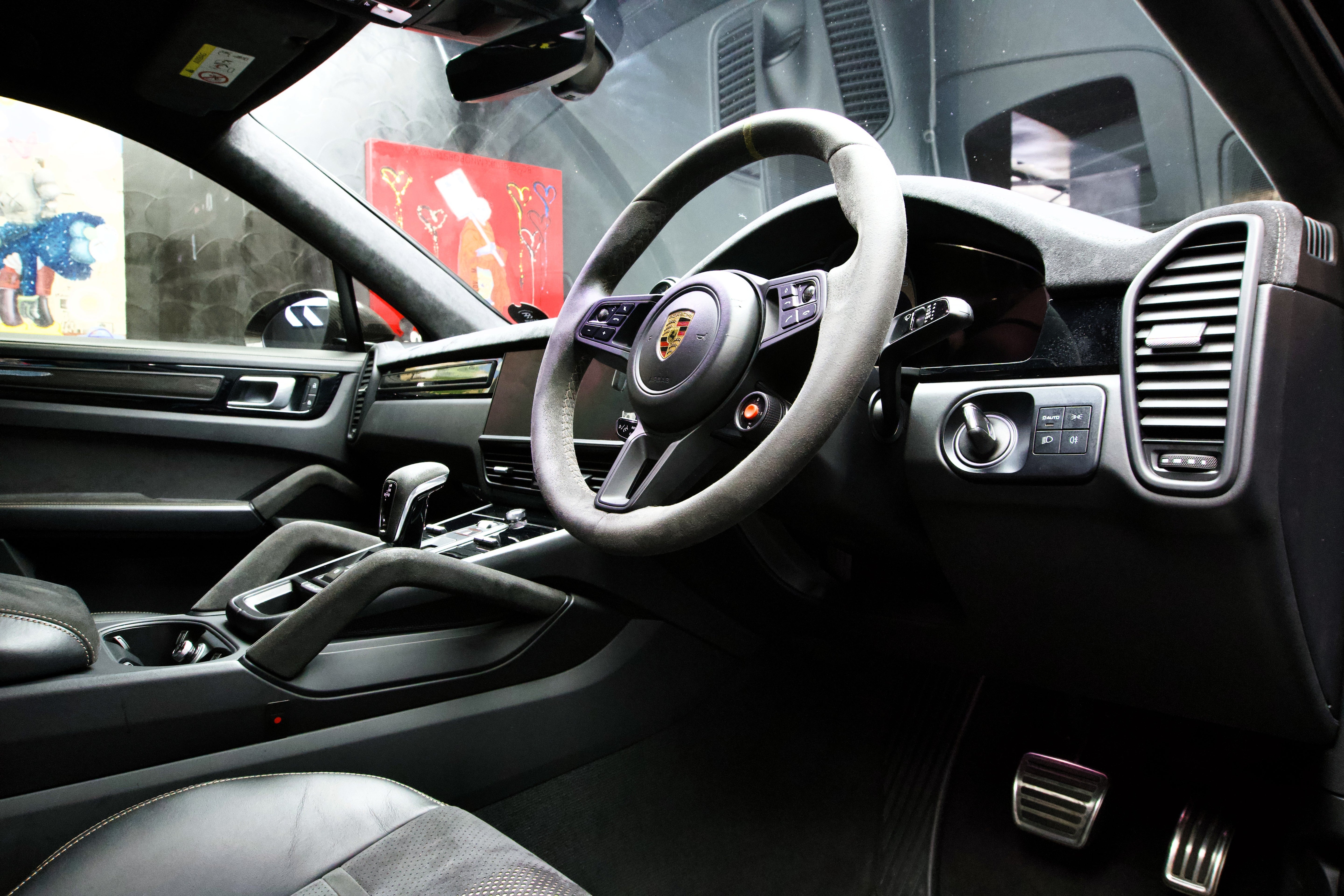 Porsche Cayenne Turbo GT